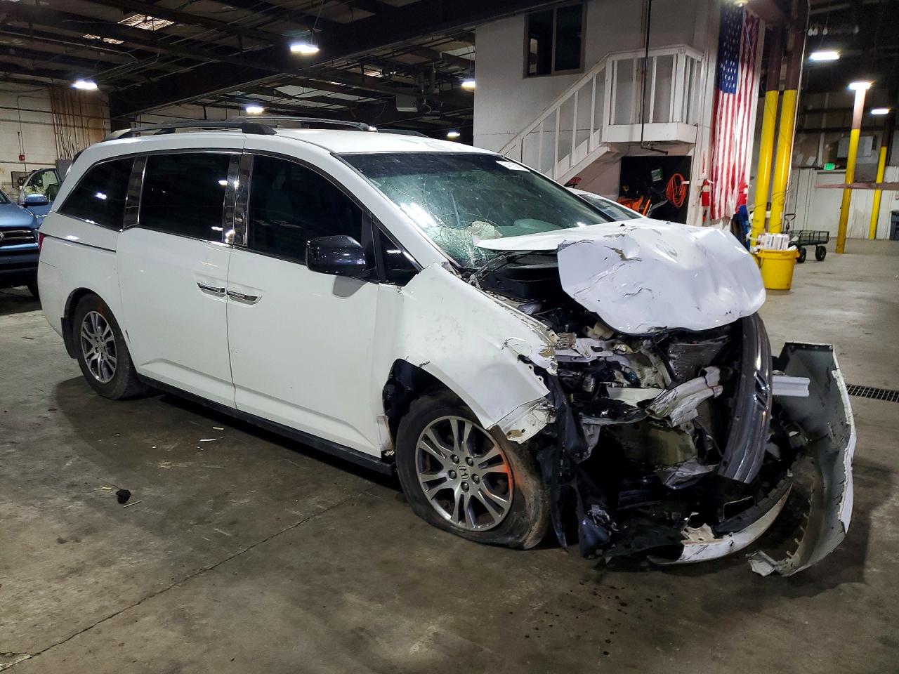 2012 Honda Odyssey Ex White vin: 5FNRL5H43CB021952