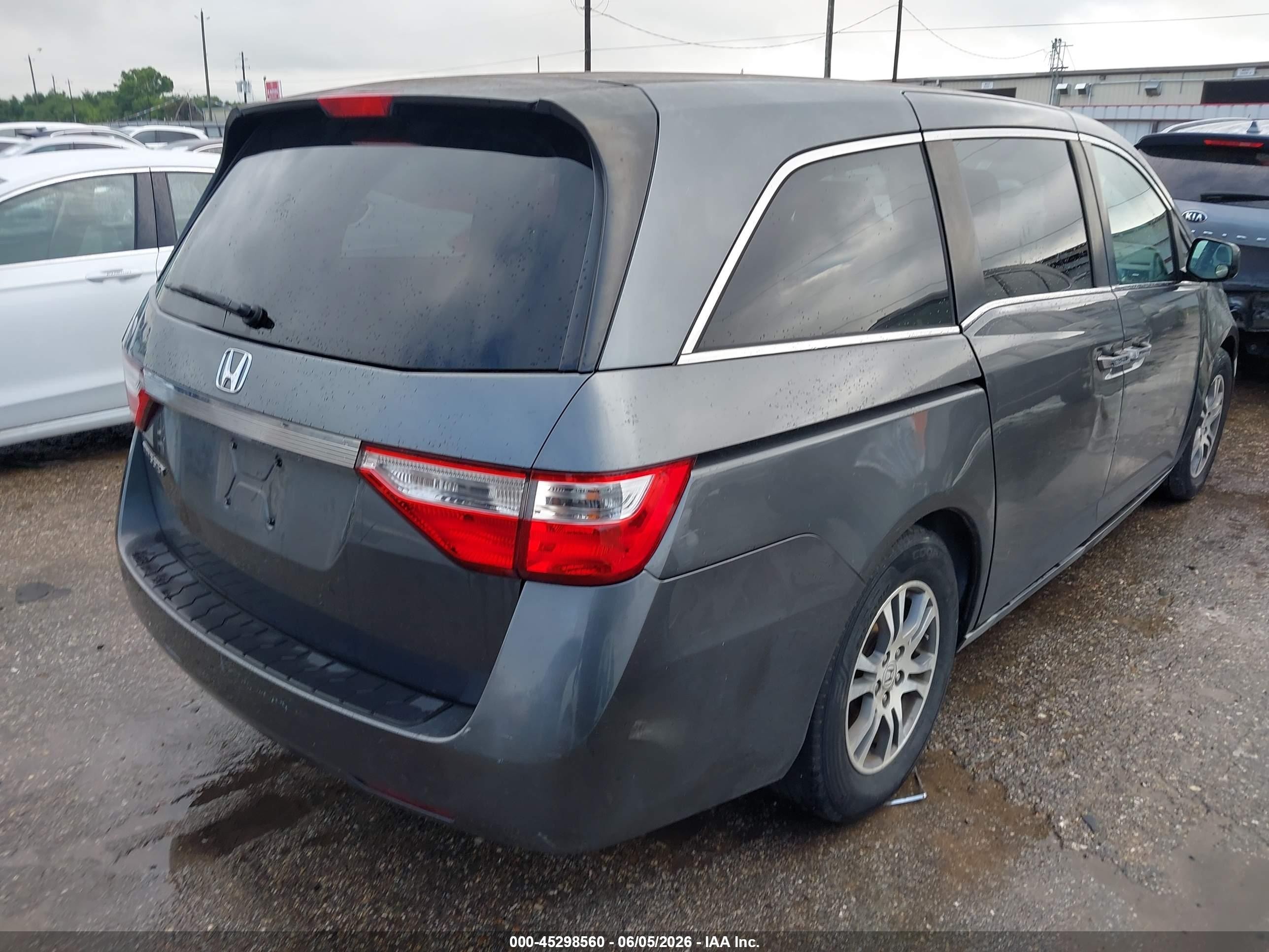 2012 Honda Odyssey Ex Gray vin: 5FNRL5H43CB085943