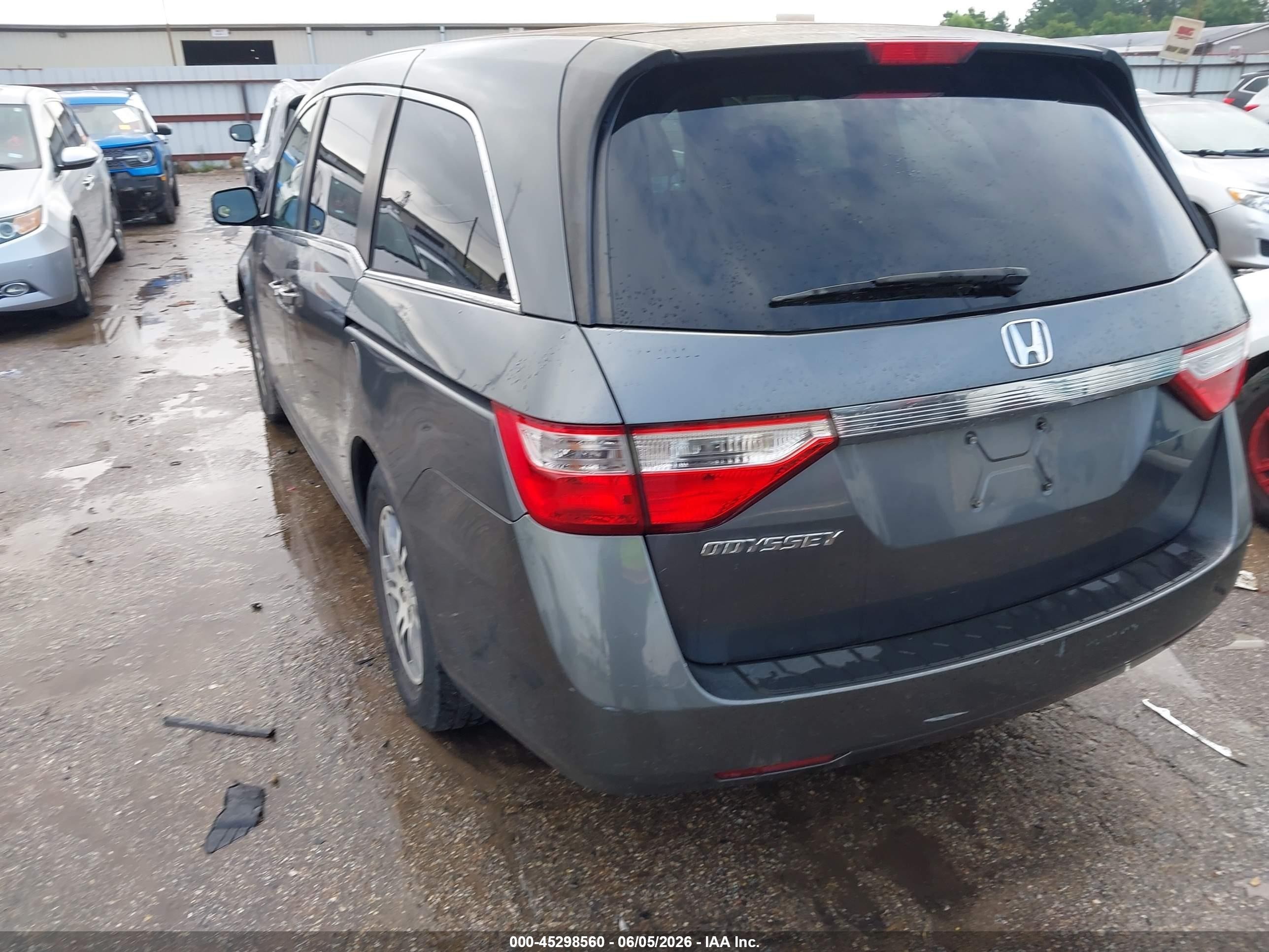2012 Honda Odyssey Ex Gray vin: 5FNRL5H43CB085943