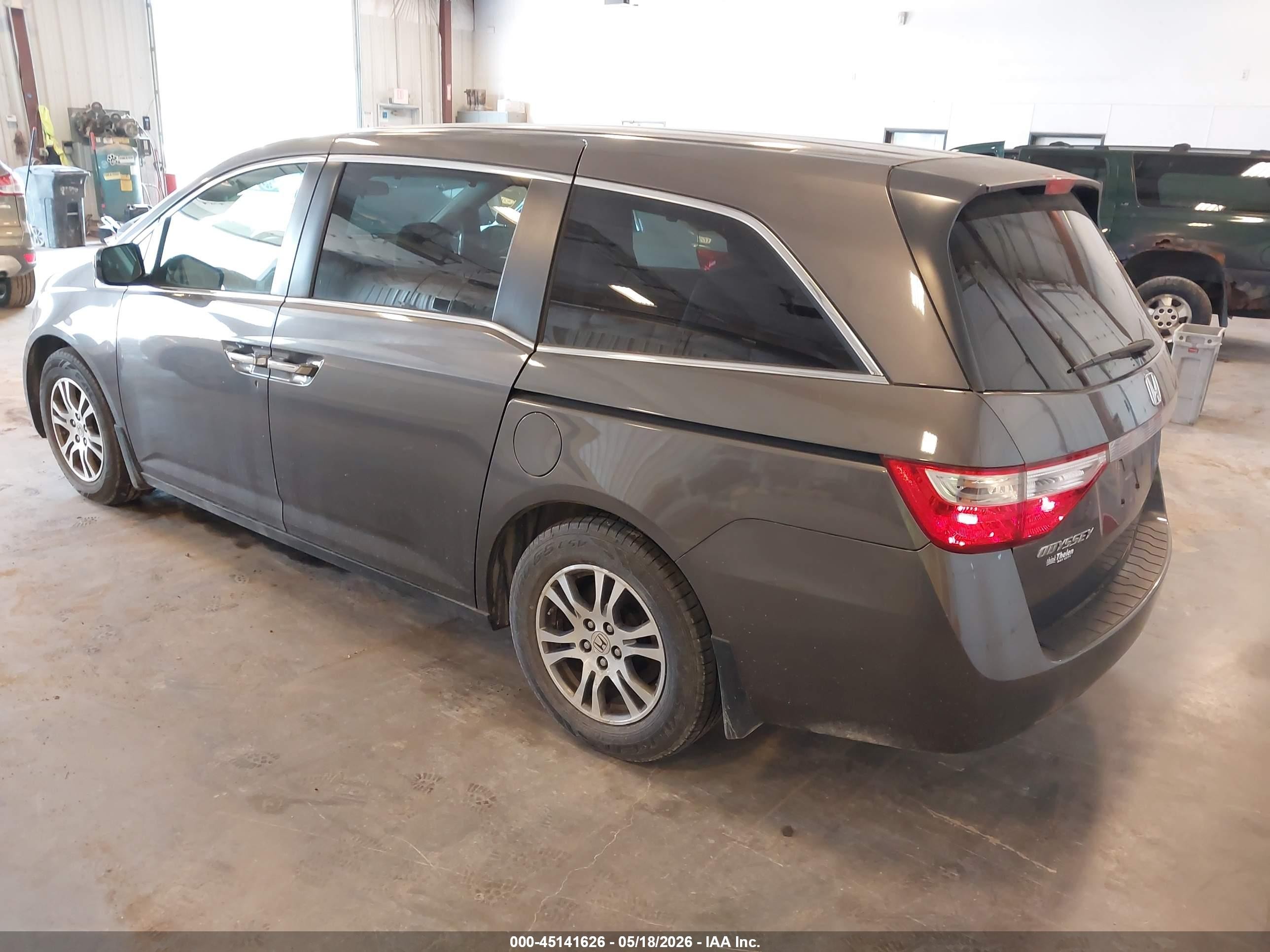 2012 Honda Odyssey Ex Gray vin: 5FNRL5H43CB109139