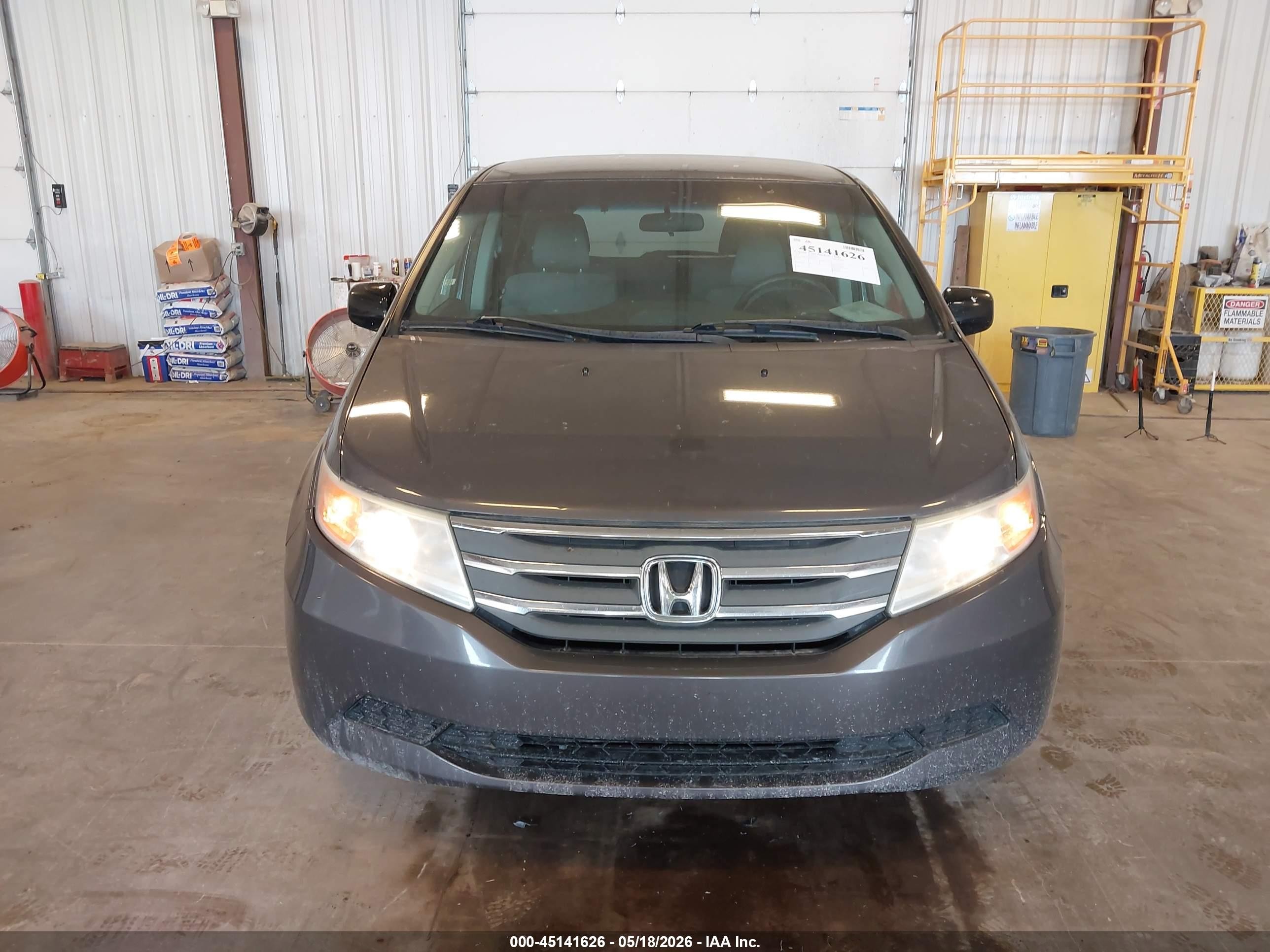 2012 Honda Odyssey Ex Gray vin: 5FNRL5H43CB109139