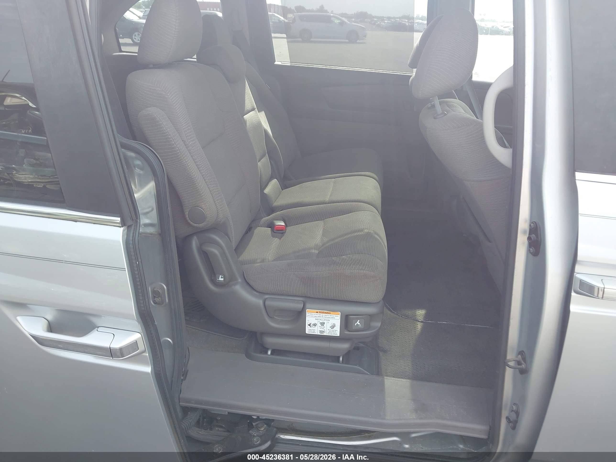 2012 Honda Odyssey Ex Silver vin: 5FNRL5H43CB124384