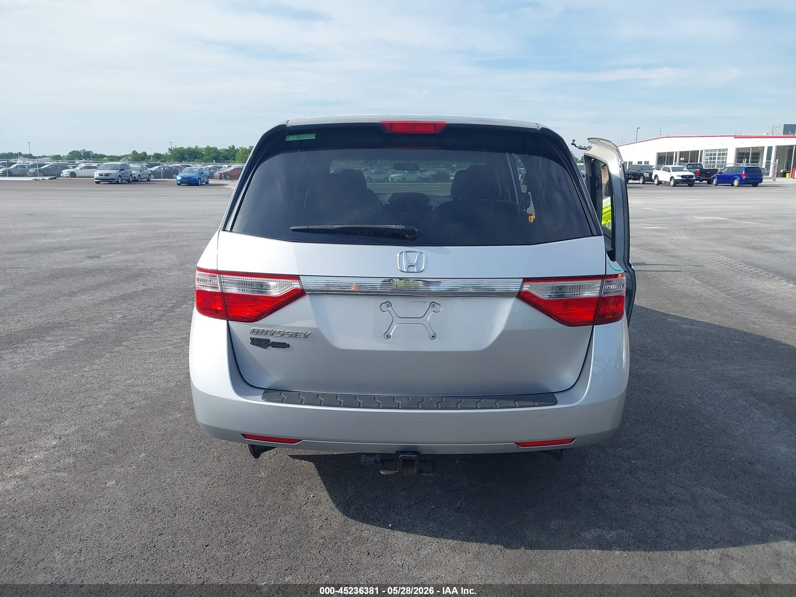 2012 Honda Odyssey Ex Silver vin: 5FNRL5H43CB124384