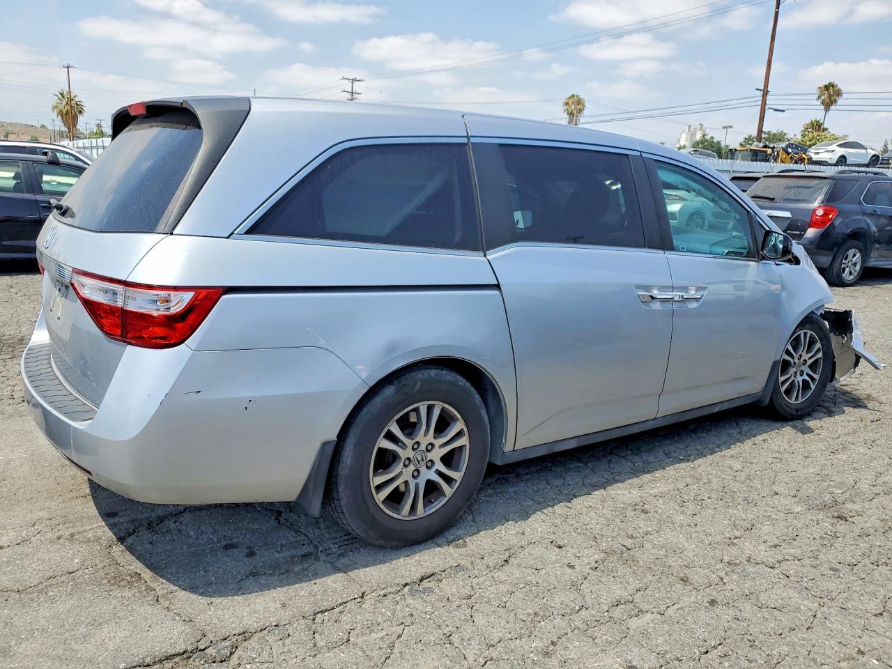 2013 Honda Odyssey Ex Silver vin: 5FNRL5H43DB070960