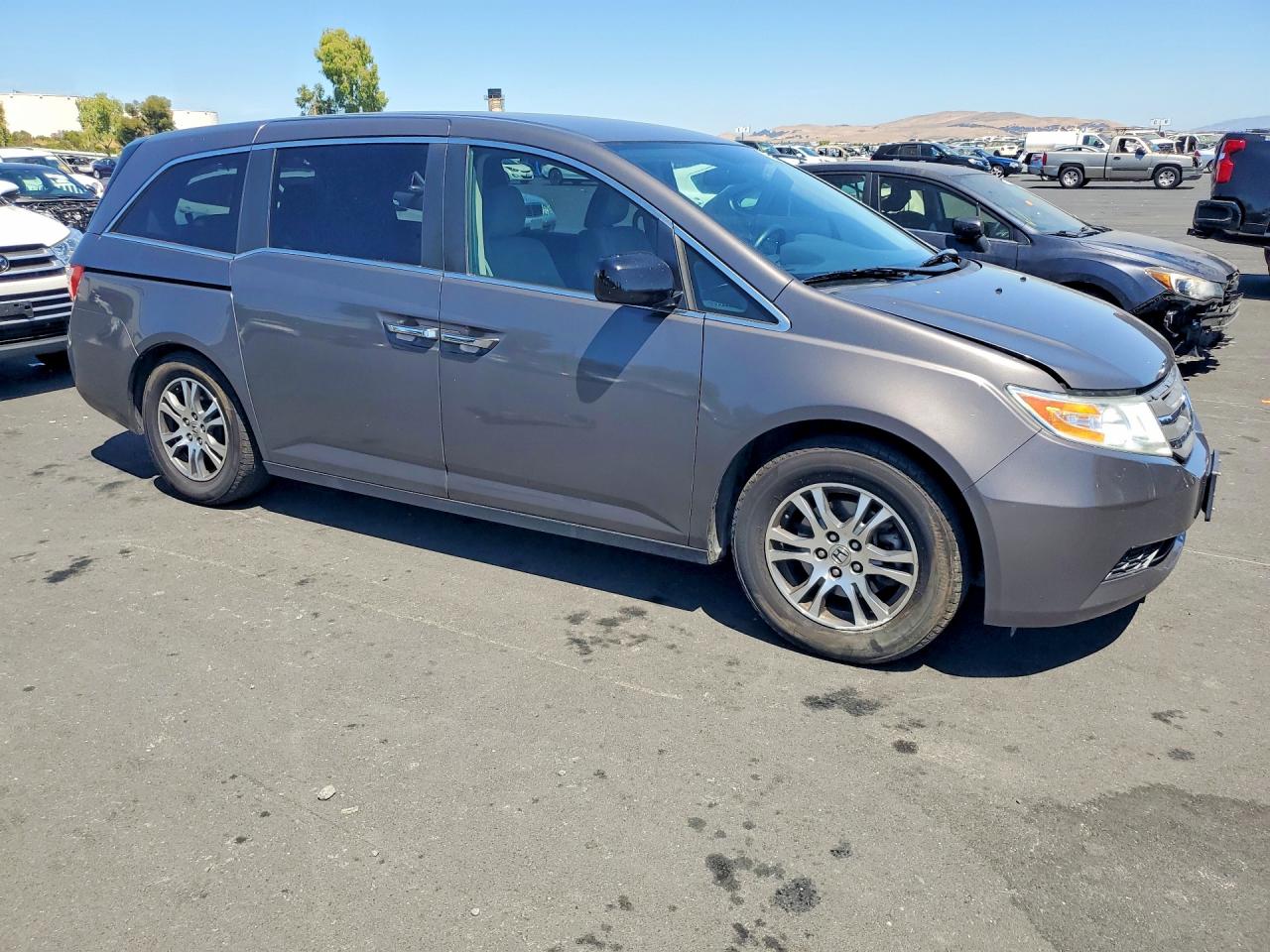 2013 Honda Odyssey Ex Charcoal vin: 5FNRL5H43DB091775