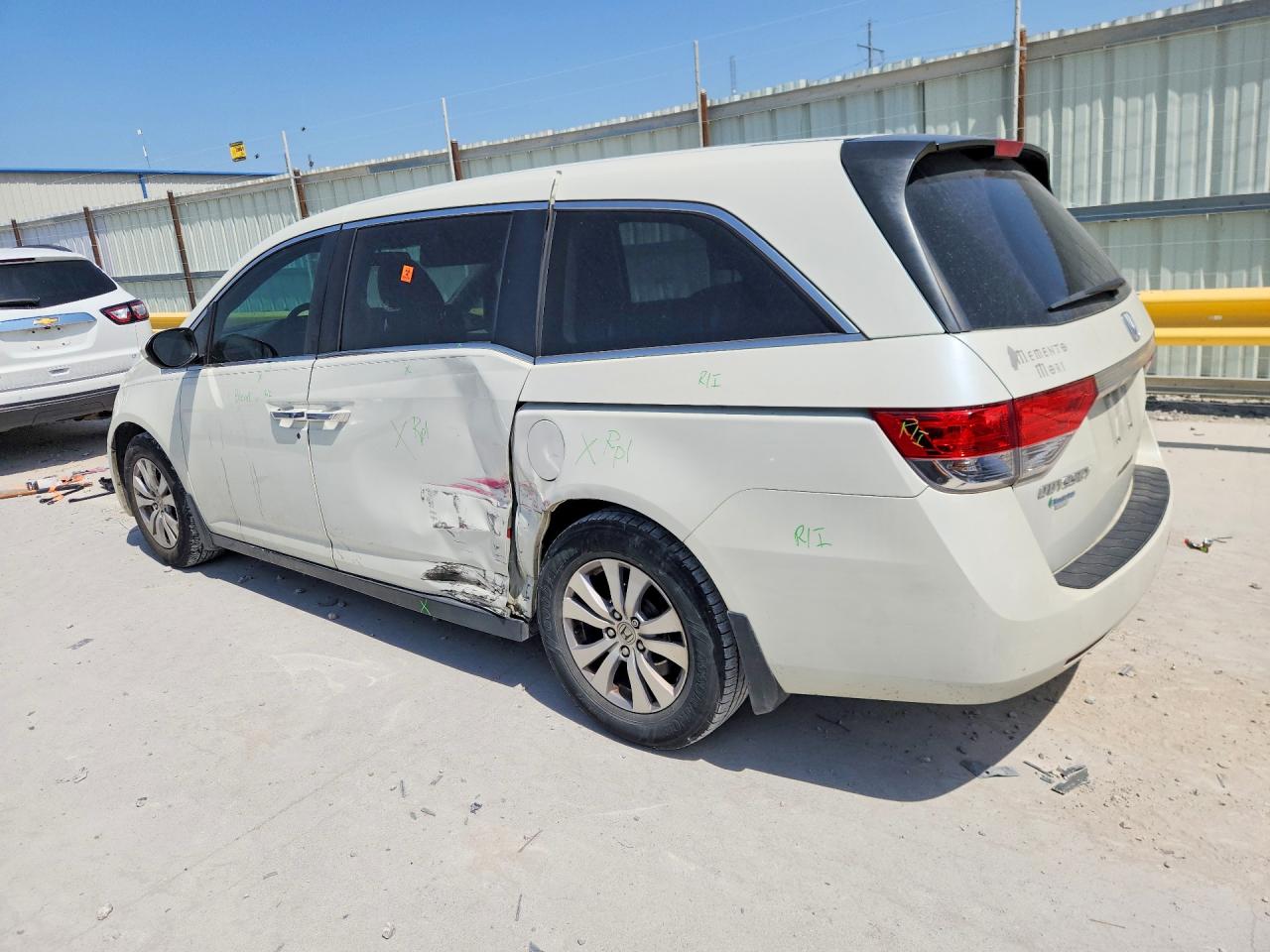 2015 Honda Odyssey Ex Белый vin: 5FNRL5H43FB034284