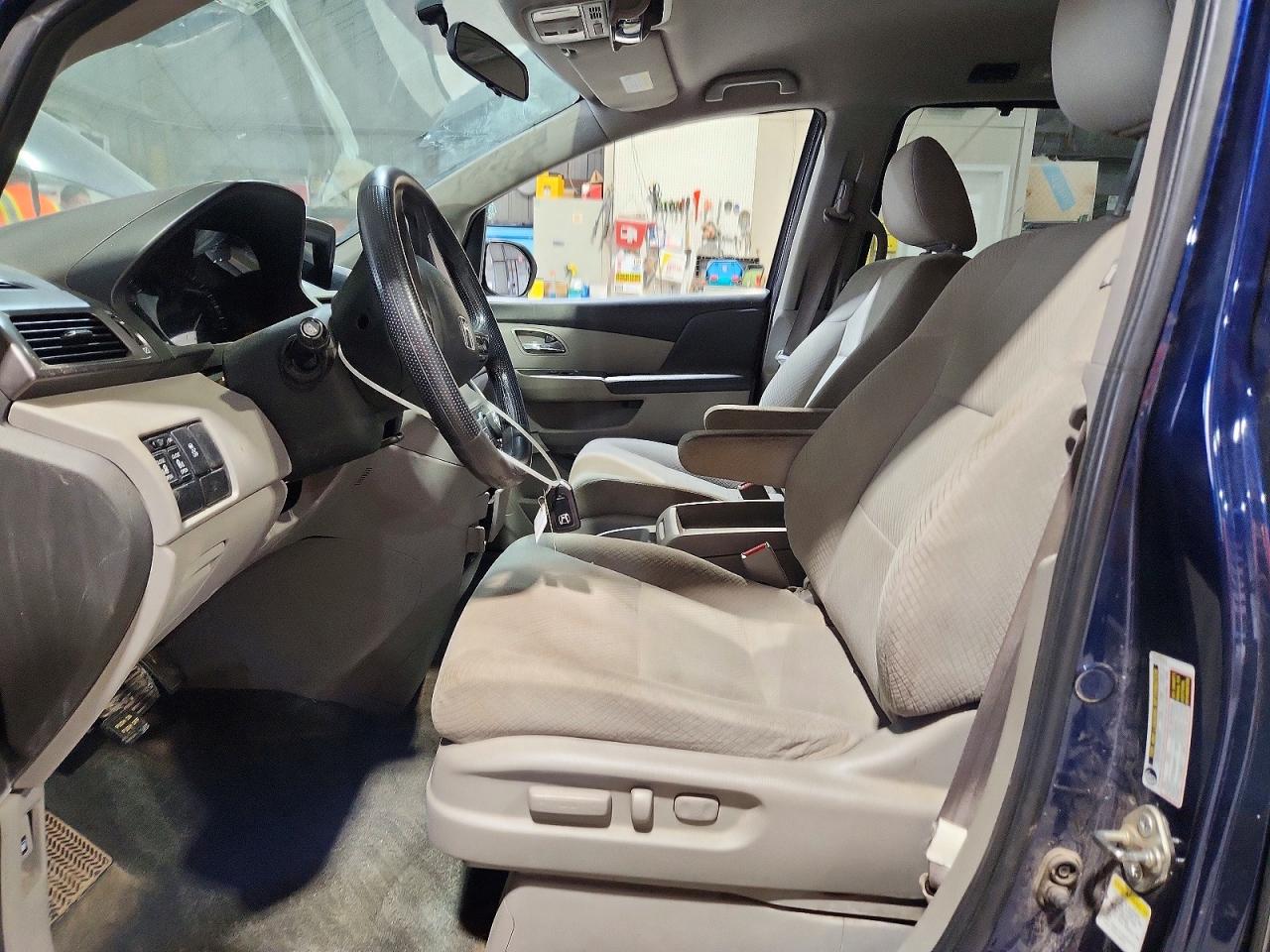 2015 Honda Odyssey Ex Blue vin: 5FNRL5H43FB123093