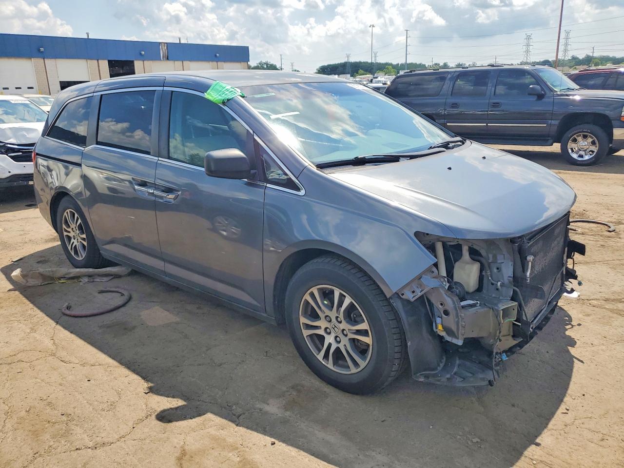 2011 Honda Odyssey Ex Silver vin: 5FNRL5H44BB010148