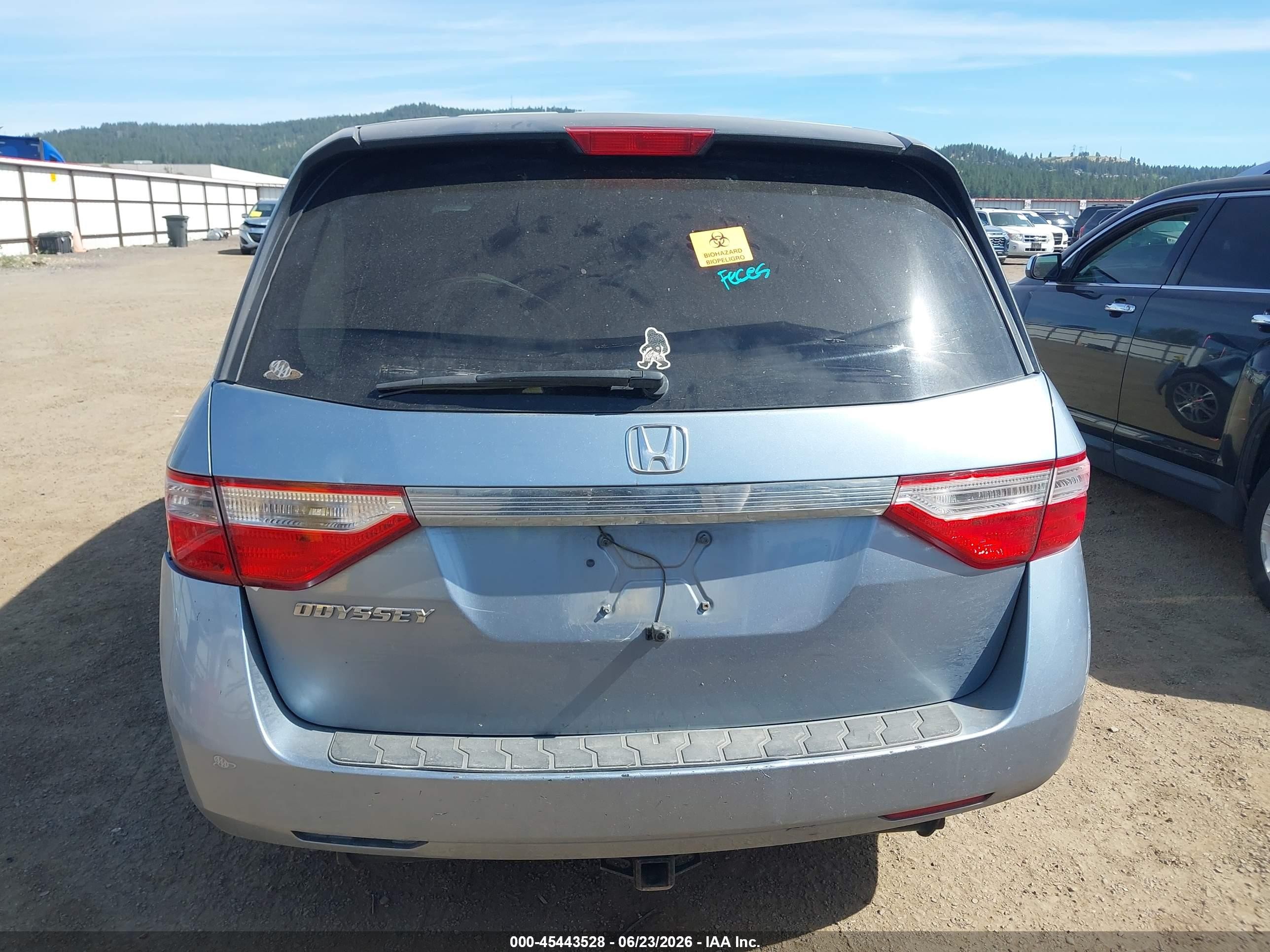 2011 Honda Odyssey Ex Light Blue vin: 5FNRL5H44BB031310