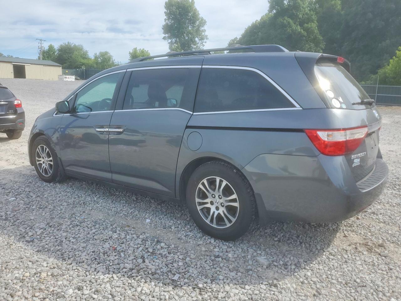 2011 Honda Oddesey Gray vin: 5FNRL5H44BB061987