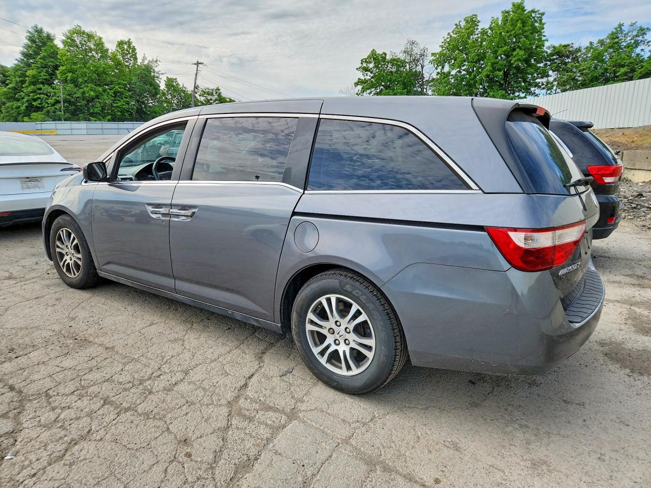 2012 Honda Odyssey Ex Gray vin: 5FNRL5H44CB136429