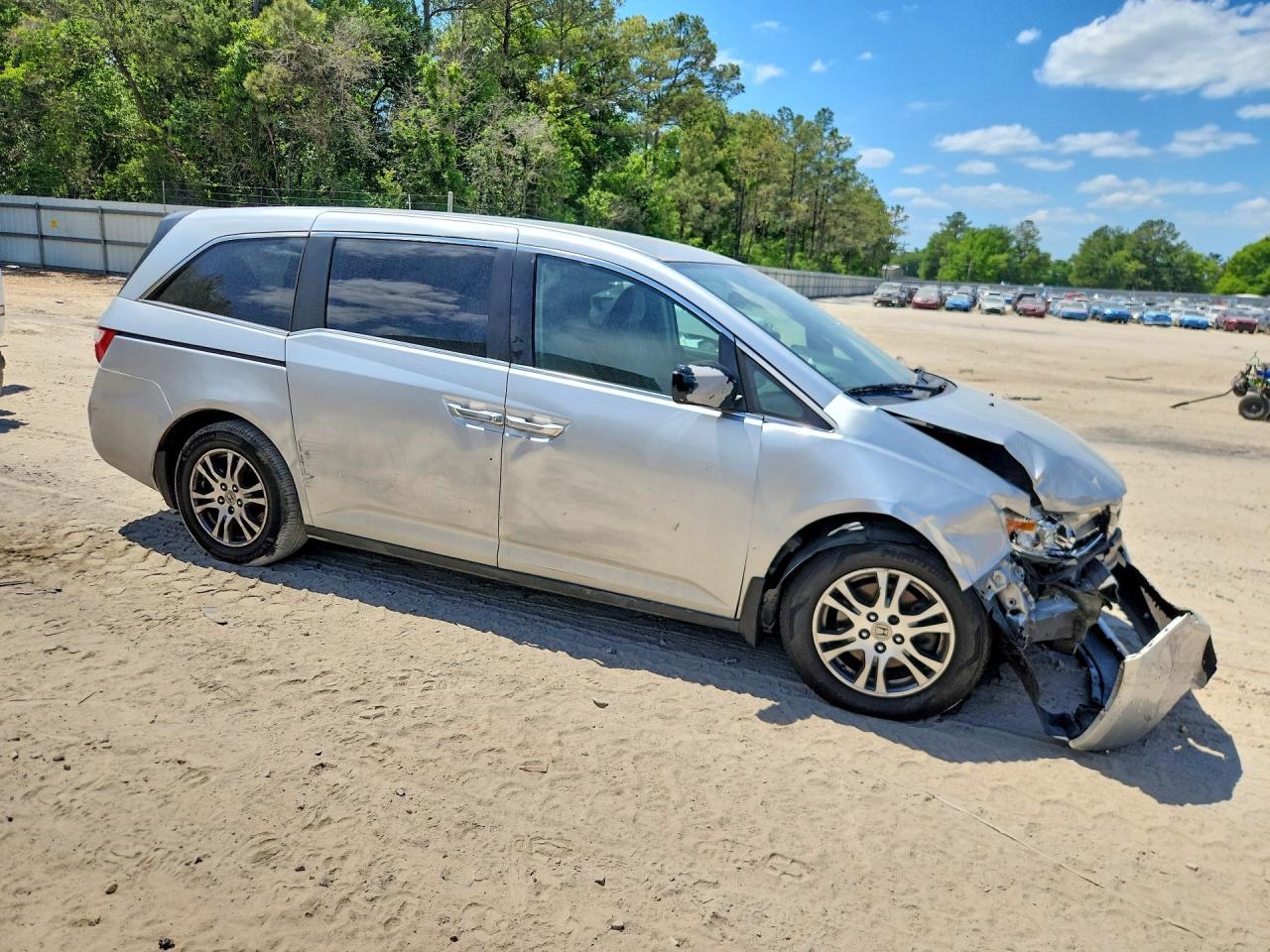 2013 Honda Odyssey Ex Silver vin: 5FNRL5H44DB077805