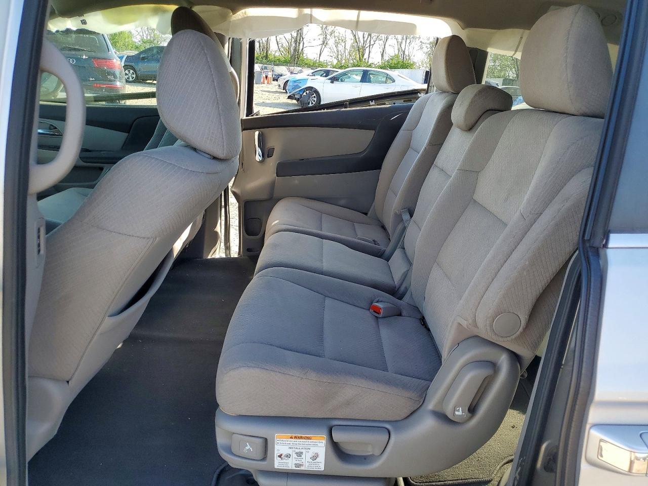 2014 Honda Odyssey Ex Silver vin: 5FNRL5H44EB104275