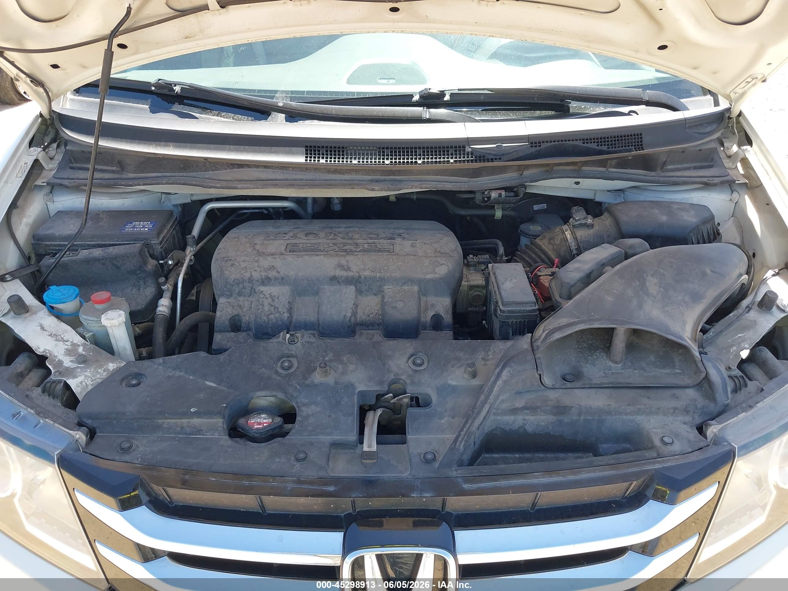 2015 Honda Odyssey Ex White vin: 5FNRL5H44FB040109