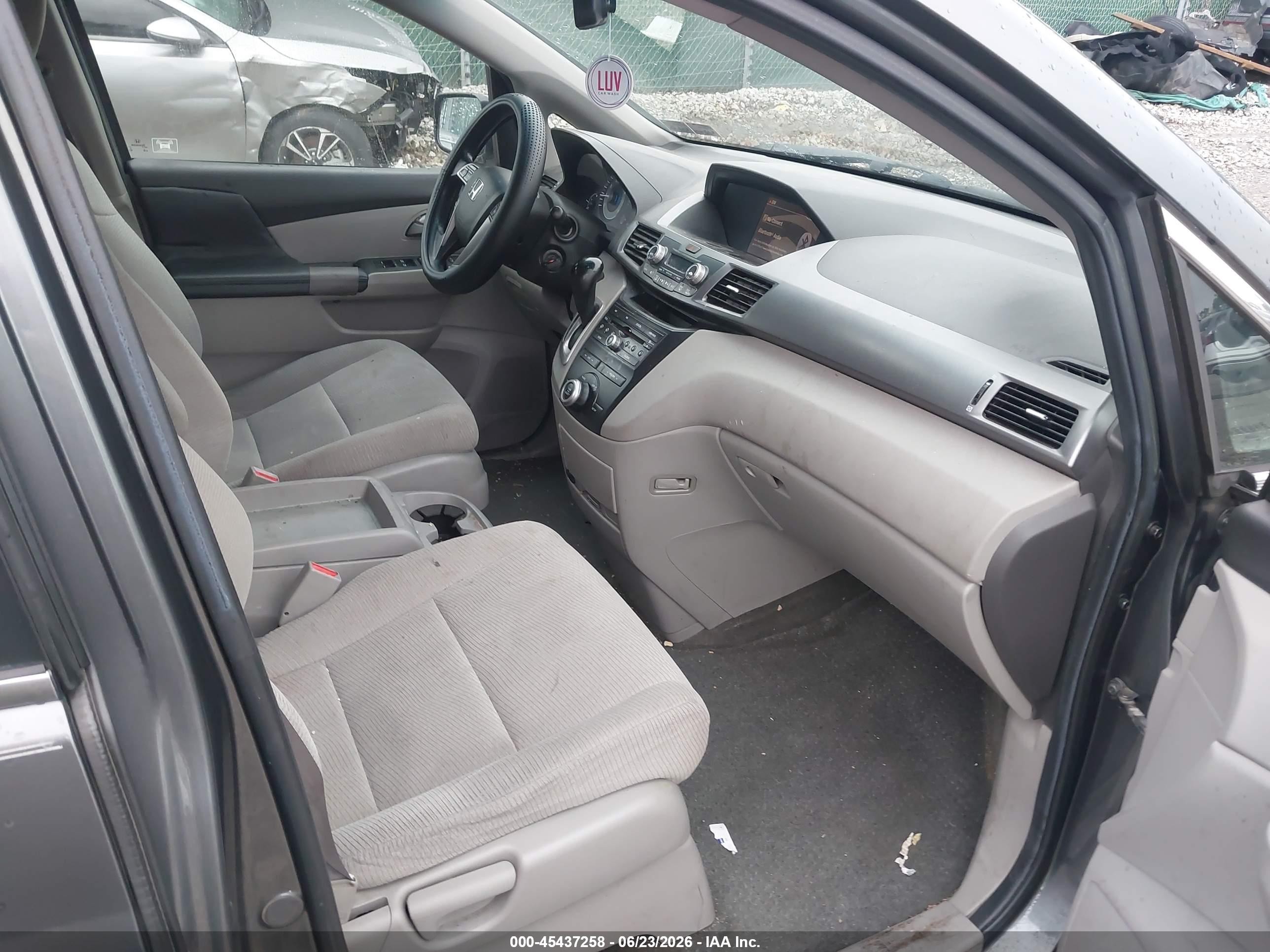 2012 Honda Odyssey Ex Gray vin: 5FNRL5H45CB085295