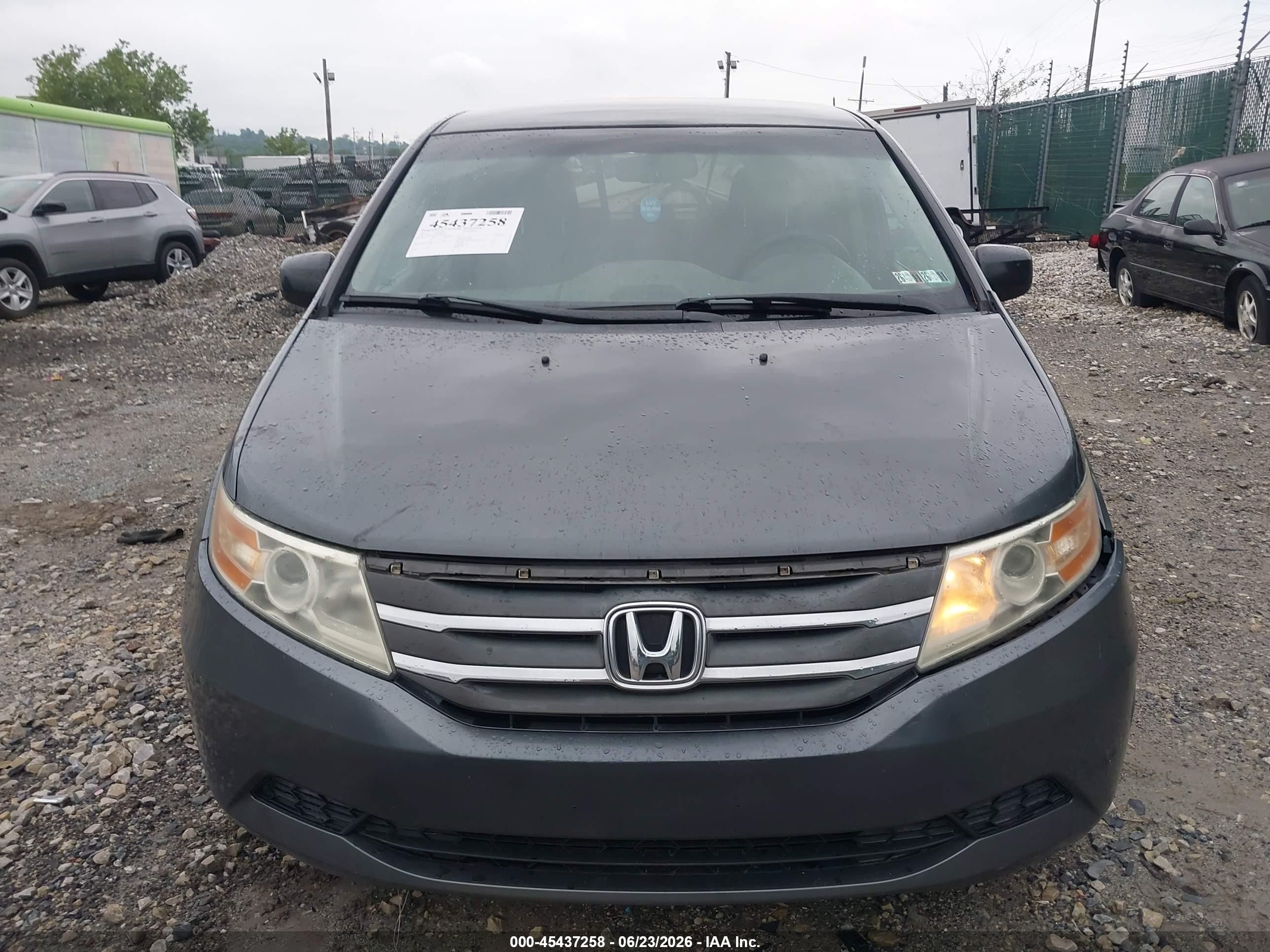 2012 Honda Odyssey Ex Gray vin: 5FNRL5H45CB085295