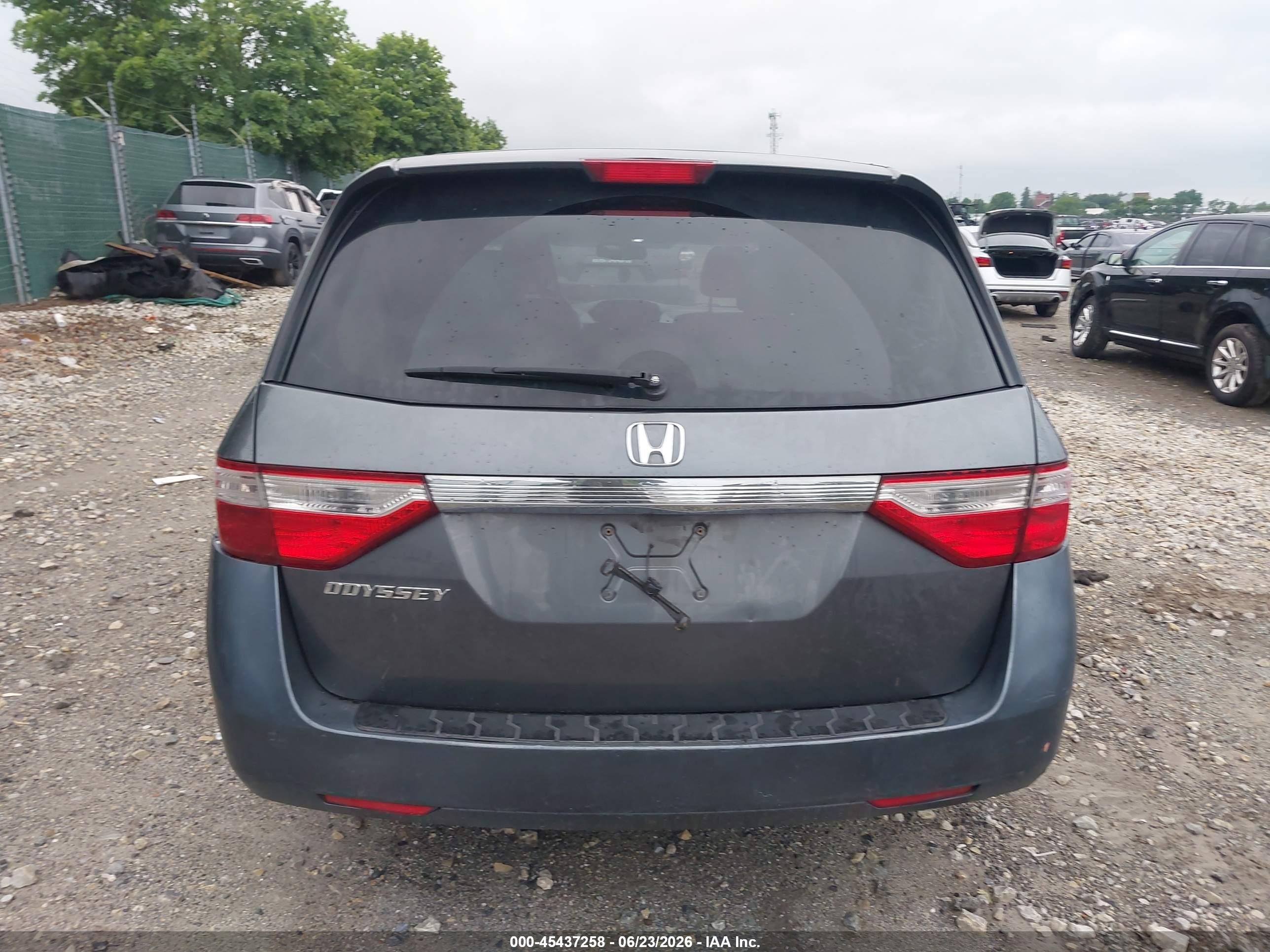 2012 Honda Odyssey Ex Gray vin: 5FNRL5H45CB085295