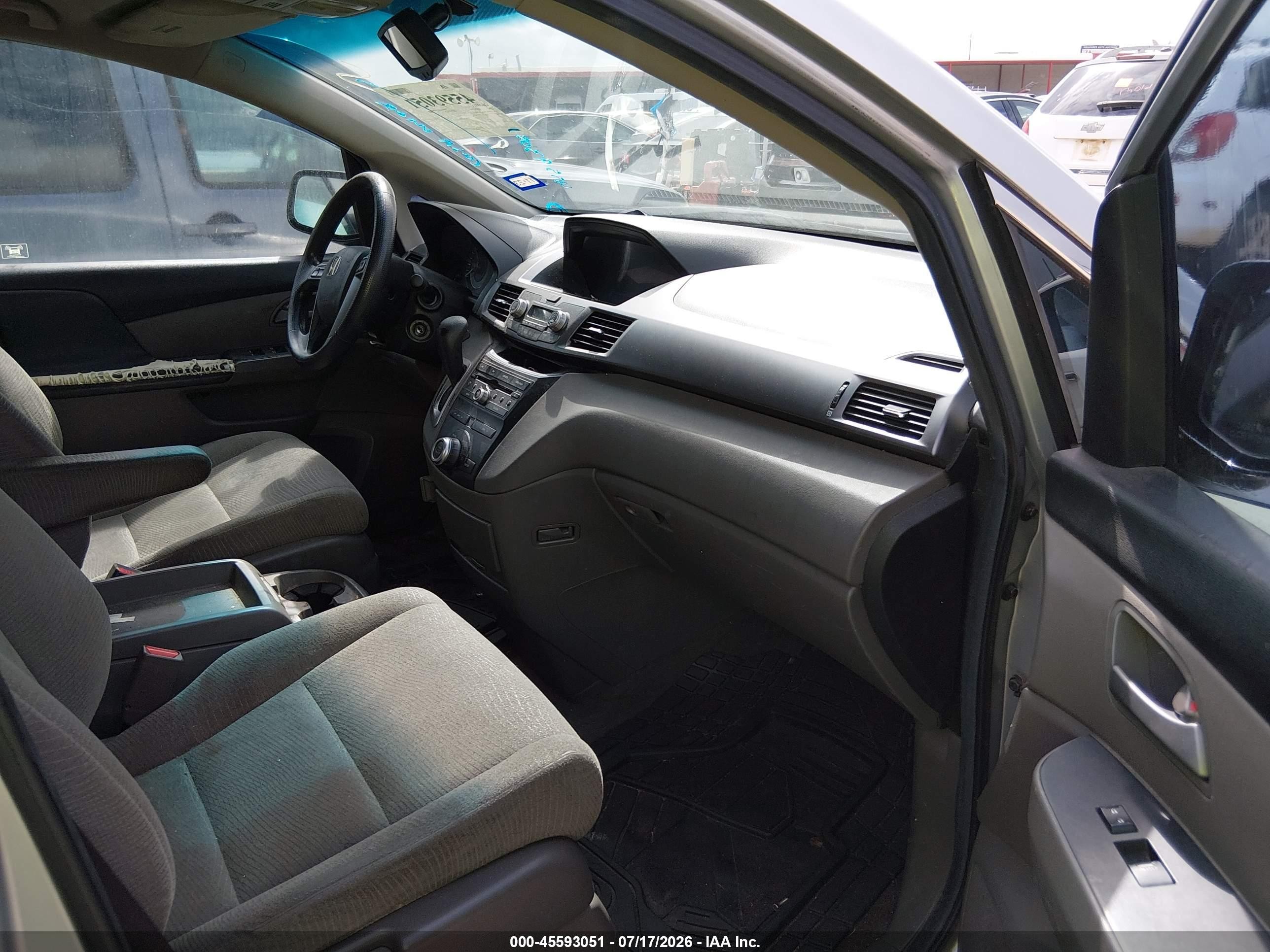 2012 Honda Odyssey Ex Silver vin: 5FNRL5H45CB131837