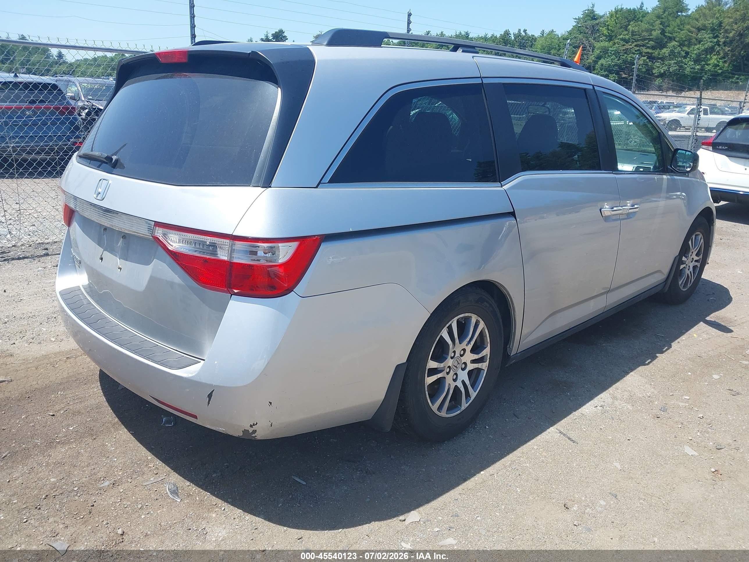 2012 Honda Odyssey Ex Silver vin: 5FNRL5H45CB140134