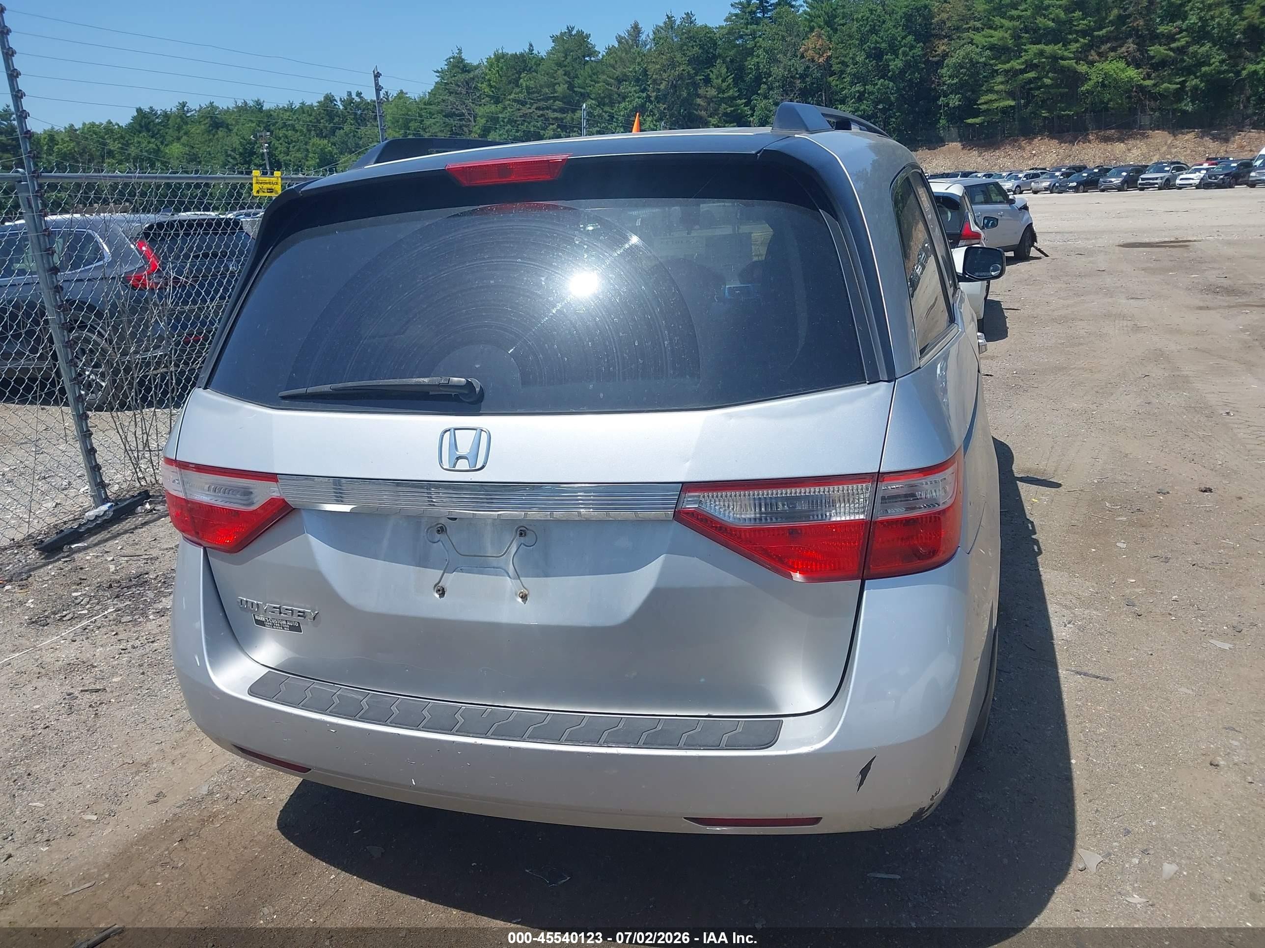 2012 Honda Odyssey Ex Silver vin: 5FNRL5H45CB140134