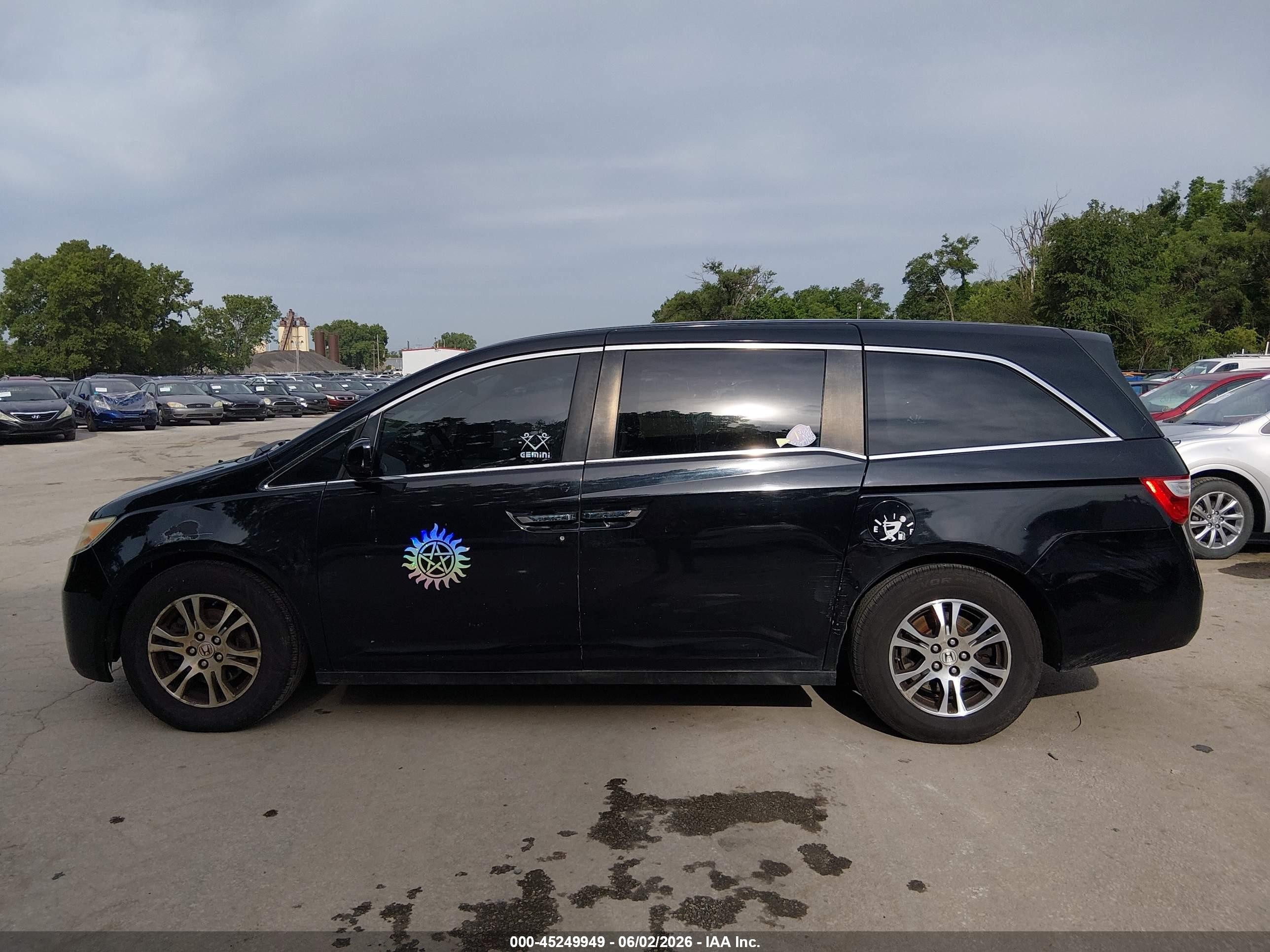 2013 Honda Odyssey Ex Black vin: 5FNRL5H45DB066490