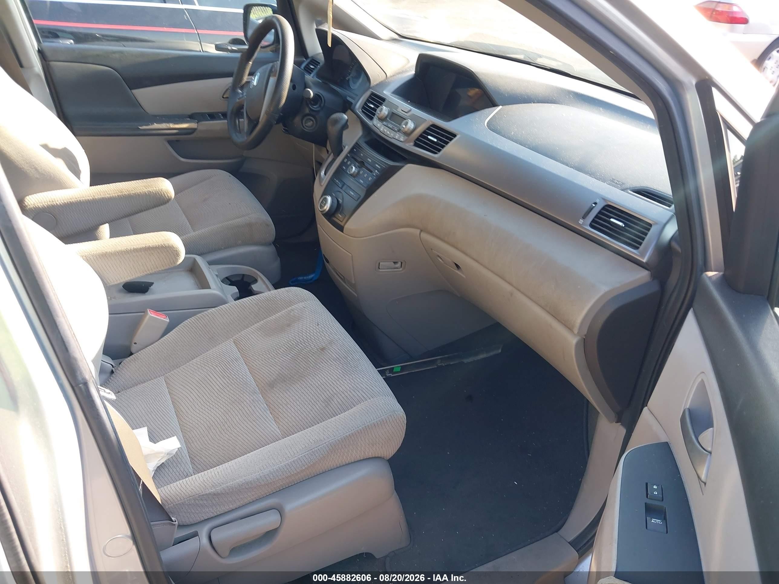 2013 Honda Odyssey Ex Silver vin: 5FNRL5H45DB075464