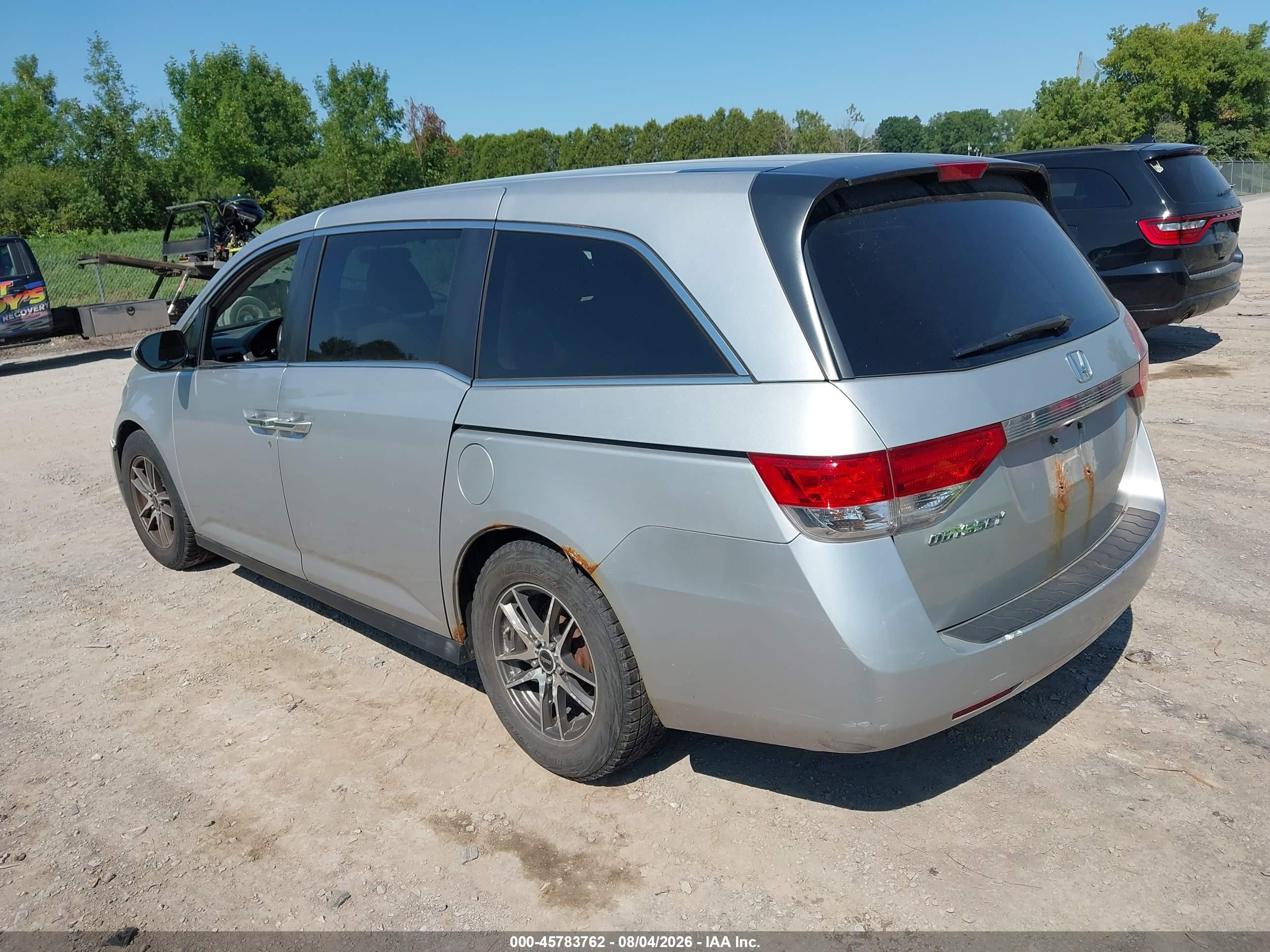 2014 Honda Odyssey Ex Silver vin: 5FNRL5H45EB007991