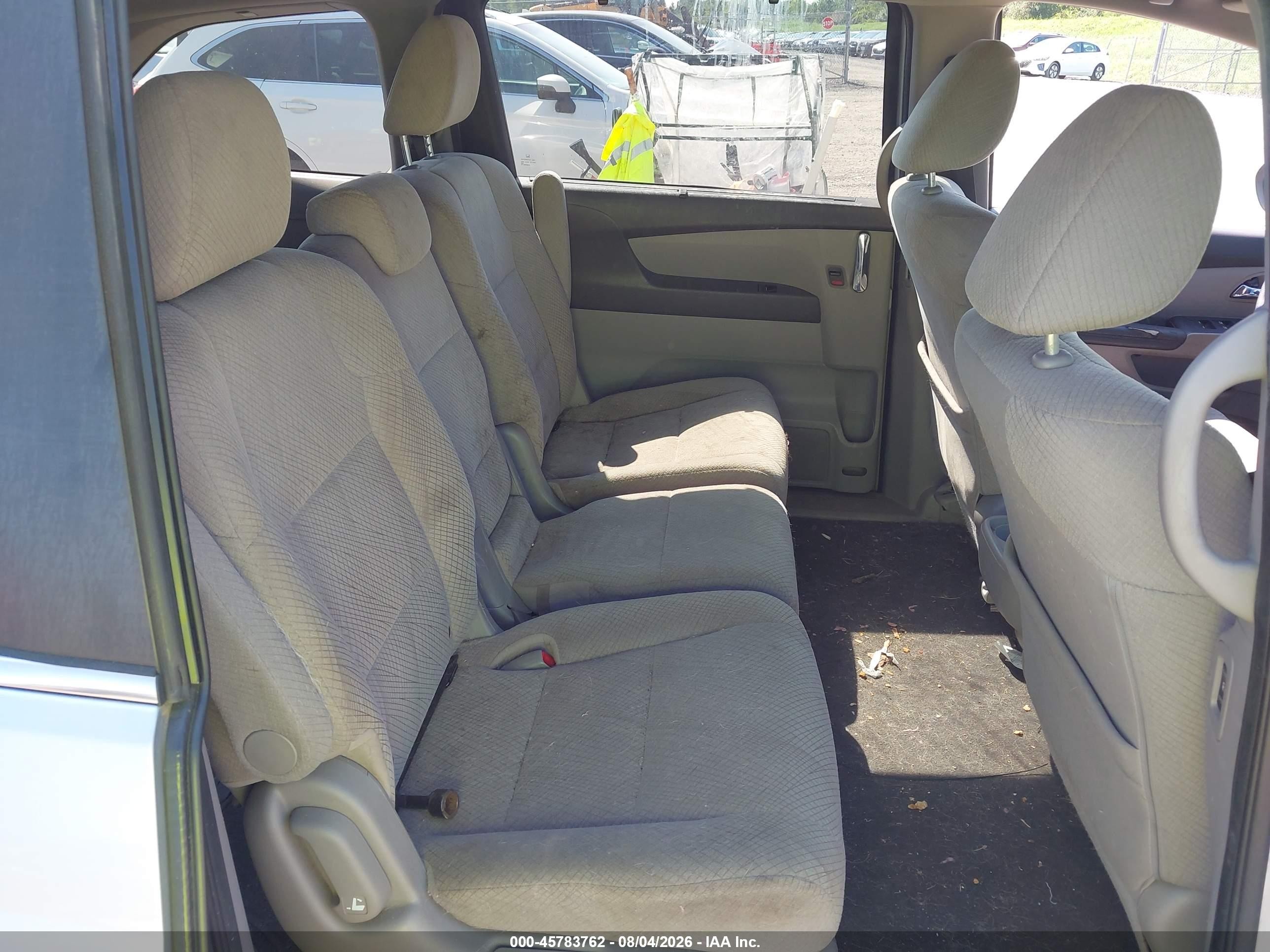 2014 Honda Odyssey Ex Silver vin: 5FNRL5H45EB007991