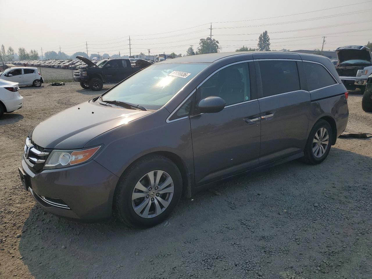 2015 Honda Odyssey Ex Gray vin: 5FNRL5H45FB119305