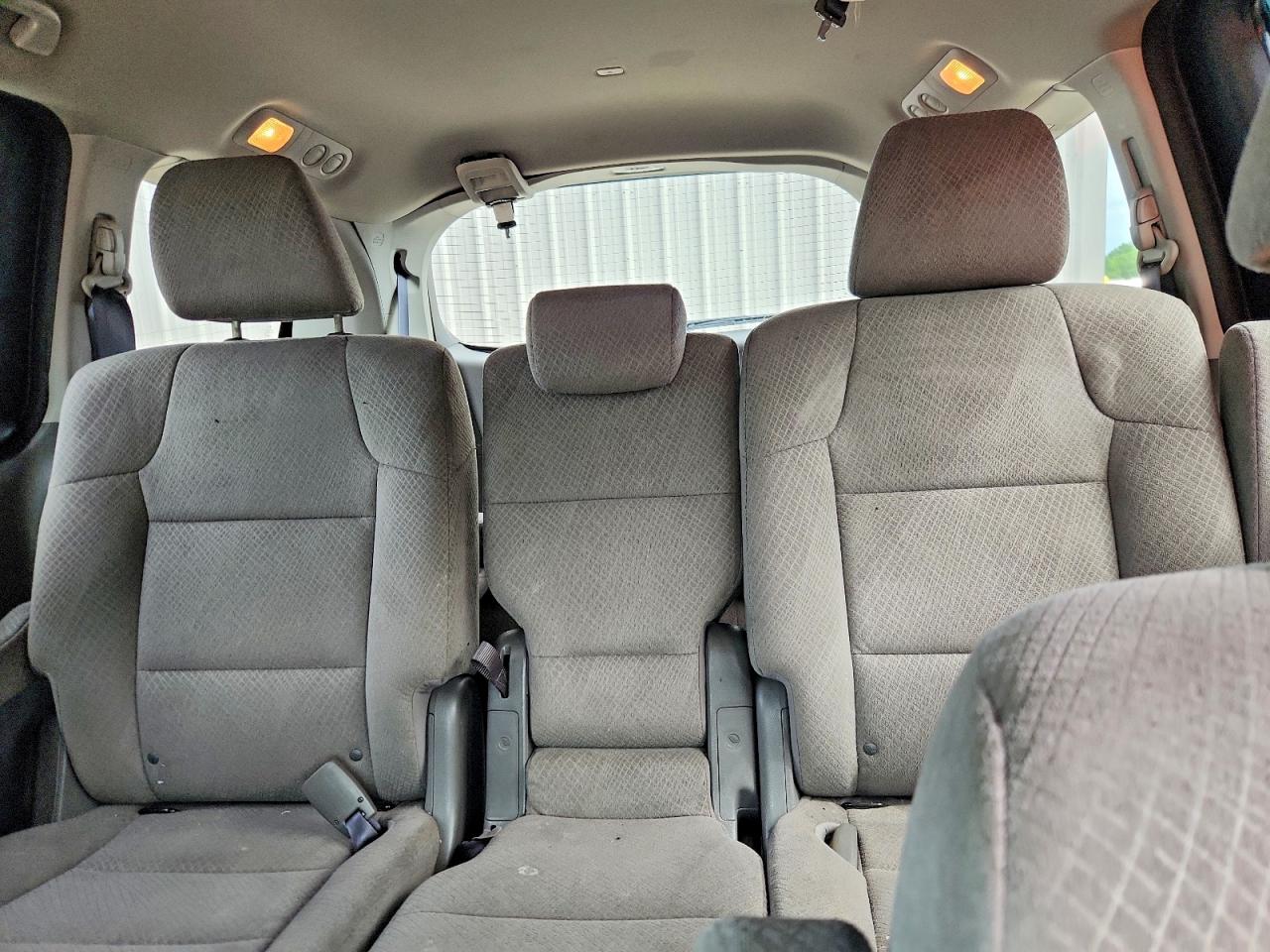 2016 Honda Odyssey Ex Gray vin: 5FNRL5H45GB091510