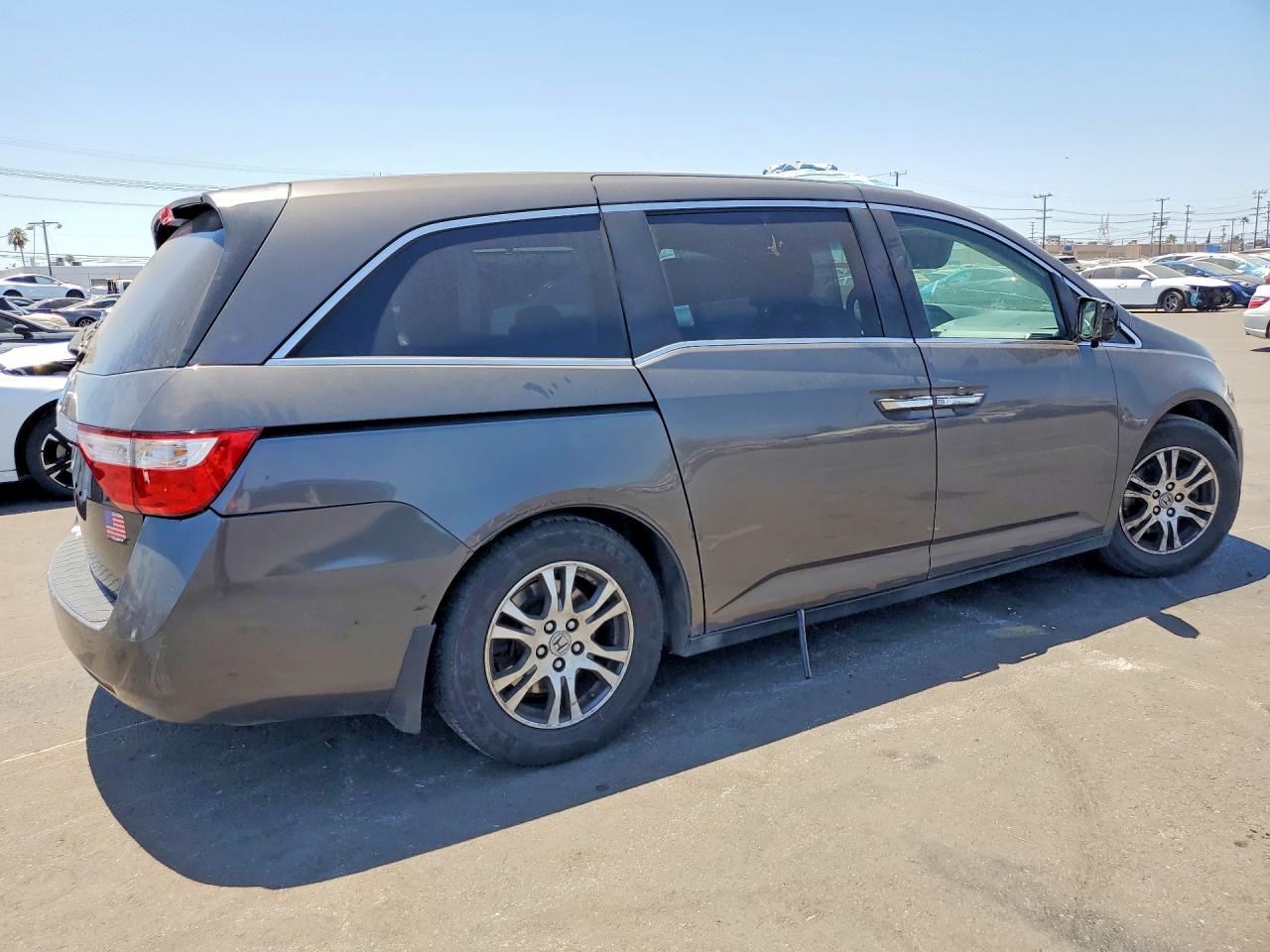 2011 Honda Odyssey Ex Gray vin: 5FNRL5H46BB023130