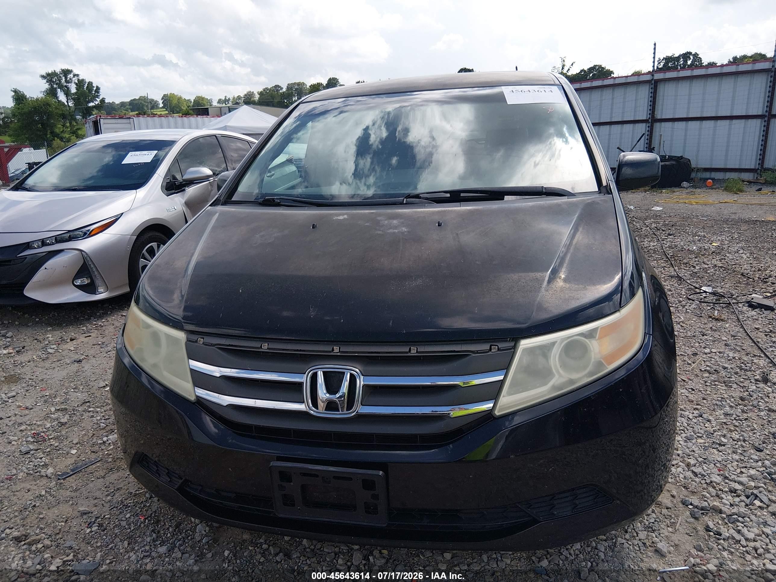 2011 Honda Odyssey Ex Black vin: 5FNRL5H46BB027954