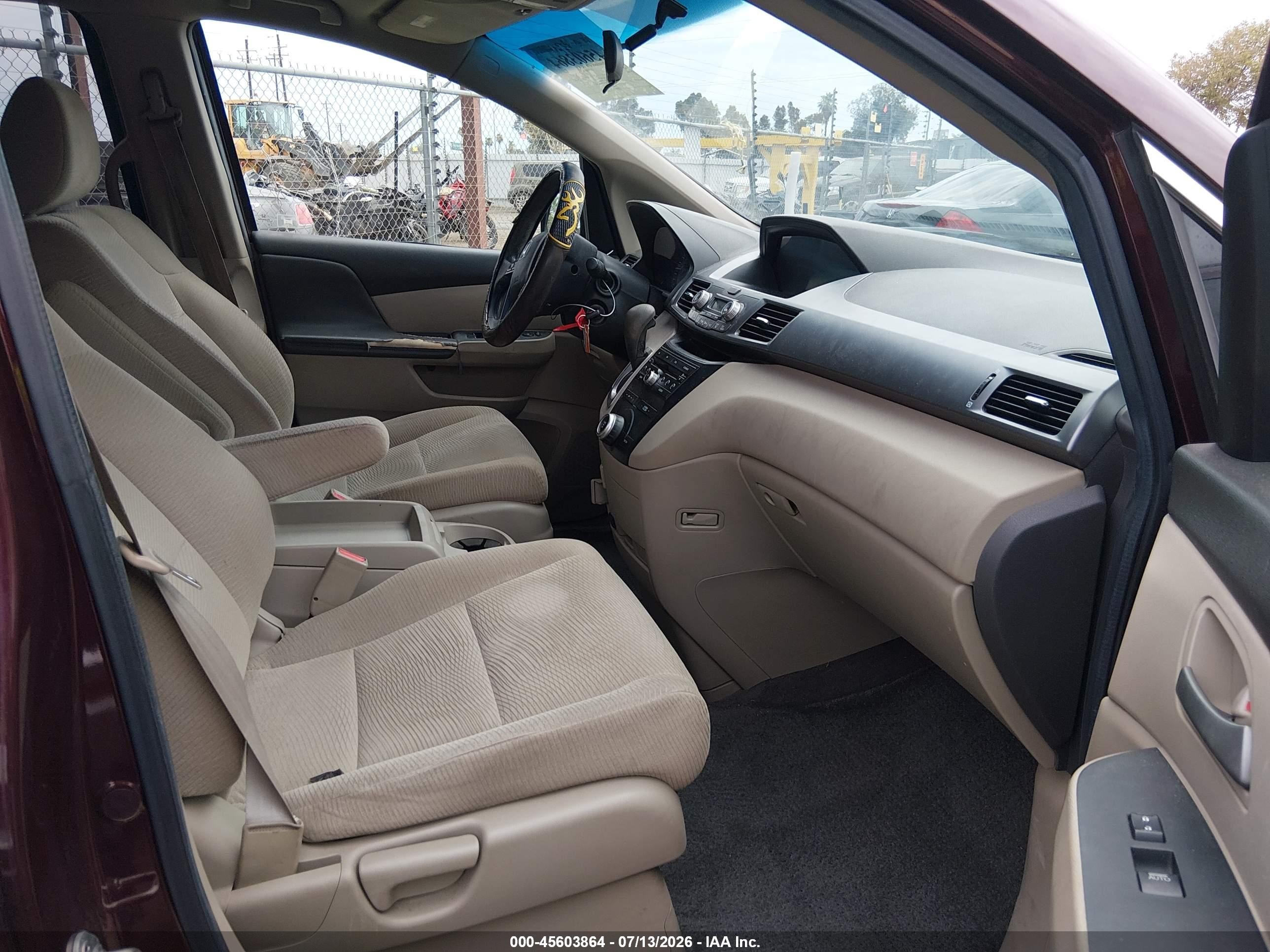 2011 Honda Odyssey Ex Burgundy vin: 5FNRL5H46BB052689