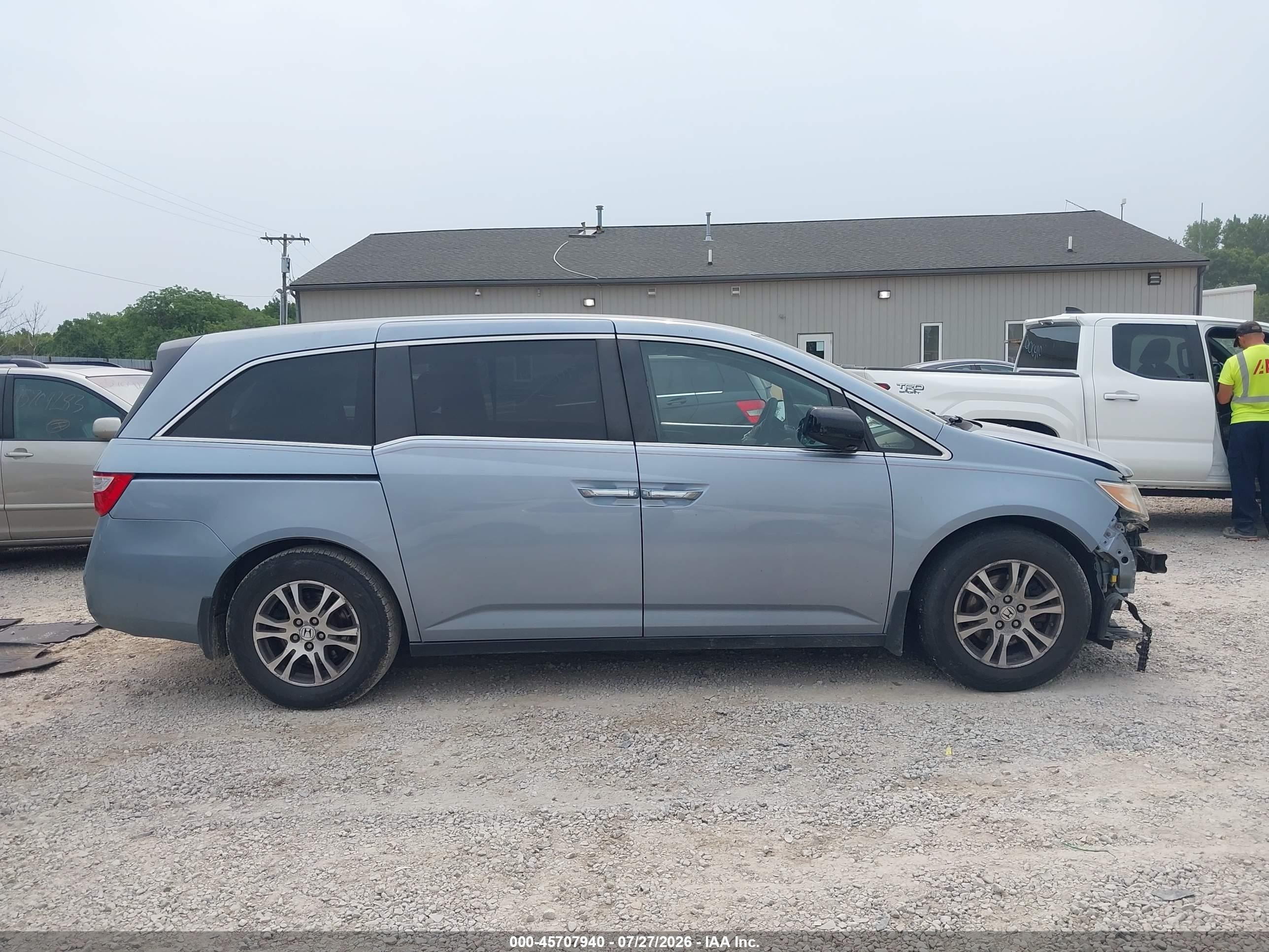 2011 Honda Odyssey Ex Blue vin: 5FNRL5H46BB056208