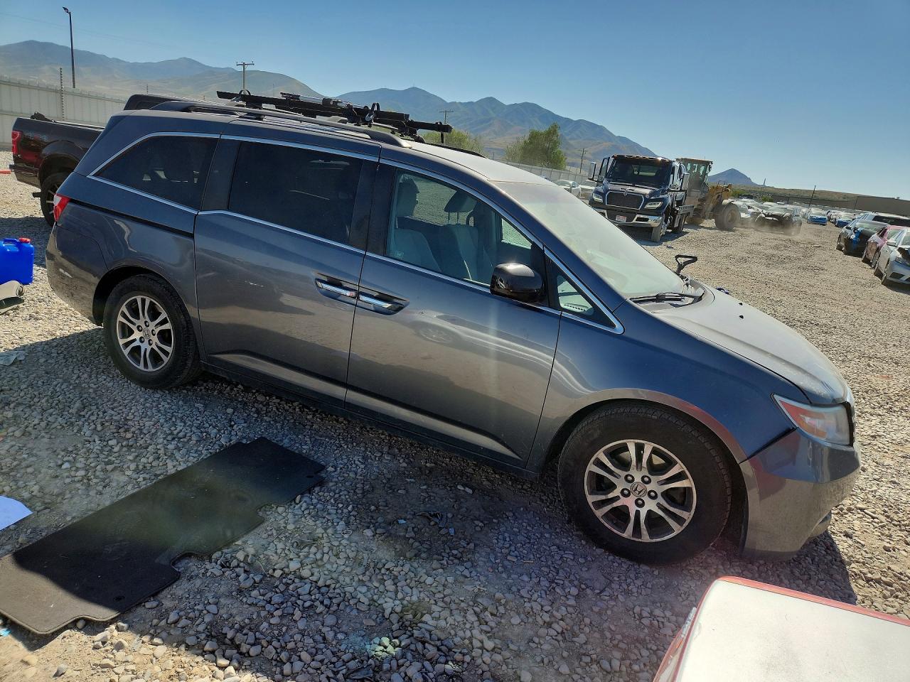 2012 Honda Odyssey Ex Charcoal vin: 5FNRL5H46CB038907