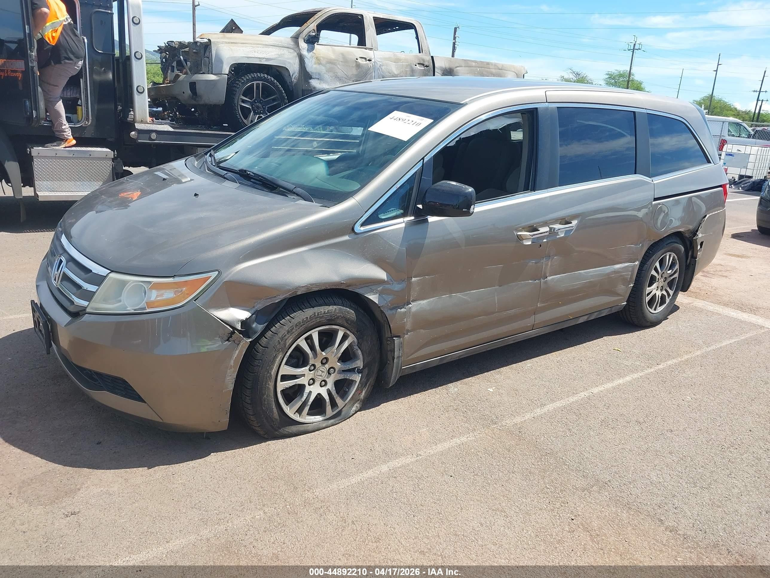 2012 Honda Odyssey Ex Gold vin: 5FNRL5H46CB089095