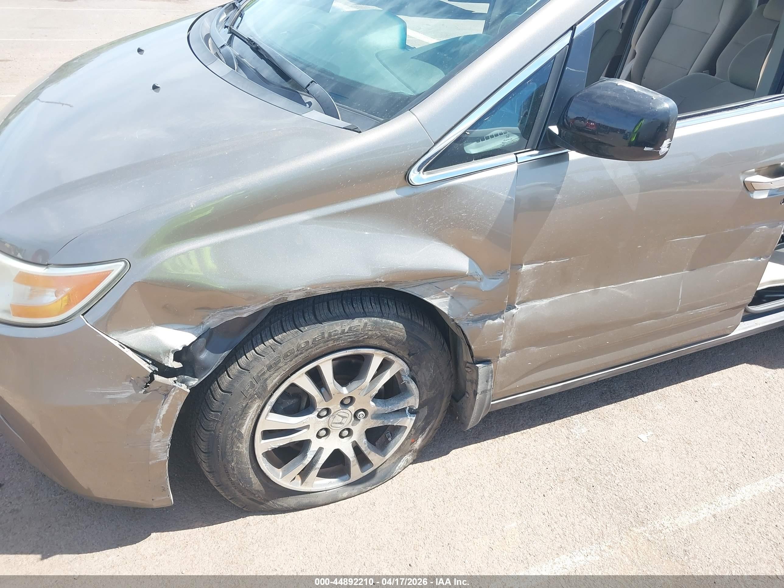 2012 Honda Odyssey Ex Gold vin: 5FNRL5H46CB089095