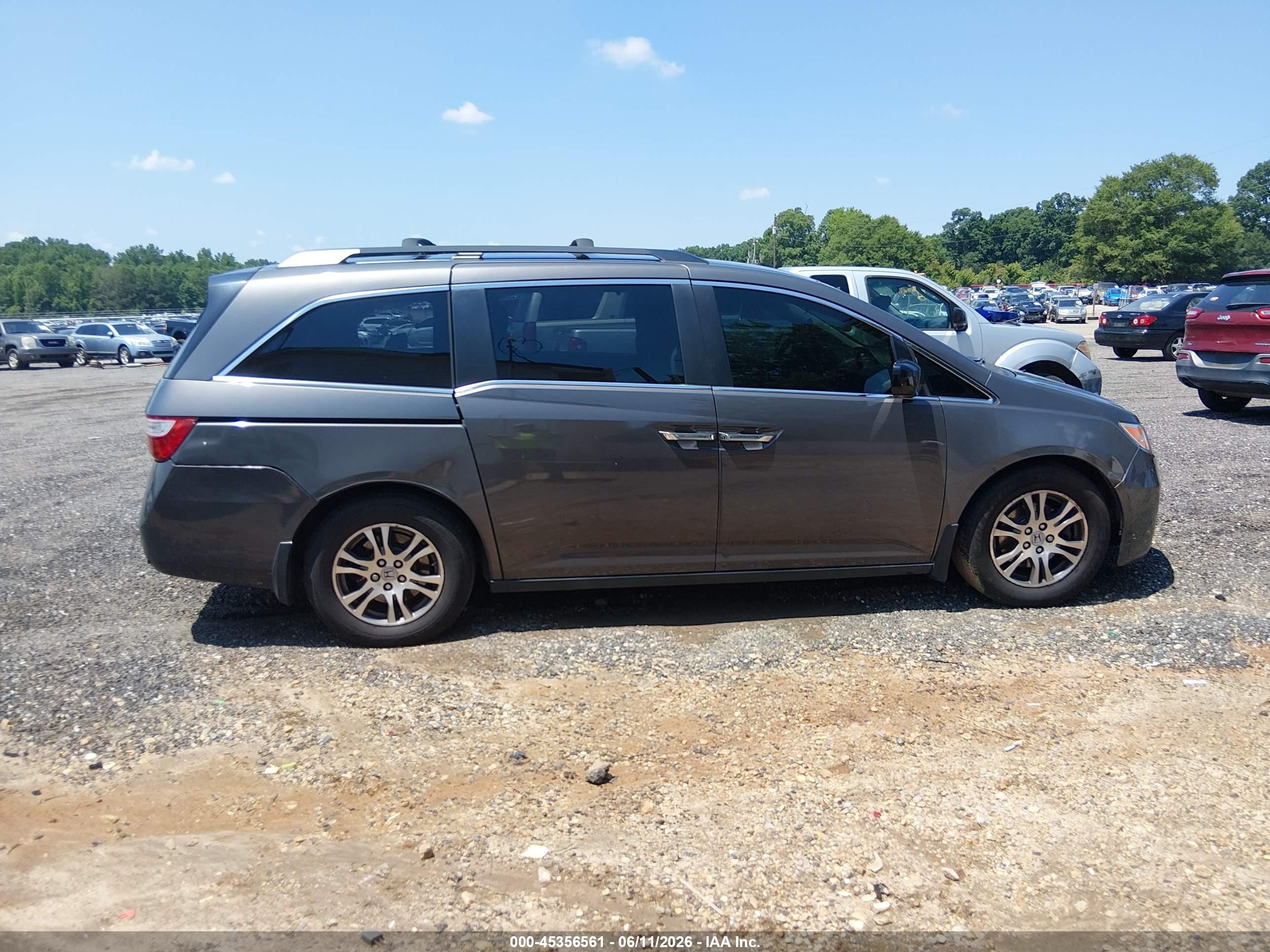 2013 Honda Odyssey Ex Gray vin: 5FNRL5H46DB019470