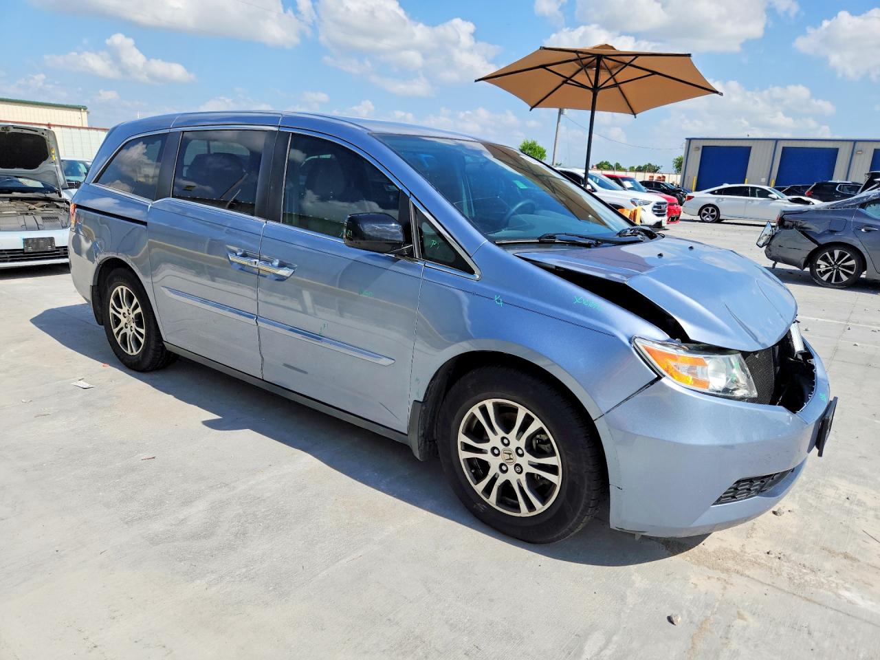 2013 Honda Odyssey Ex Blue vin: 5FNRL5H46DB021588