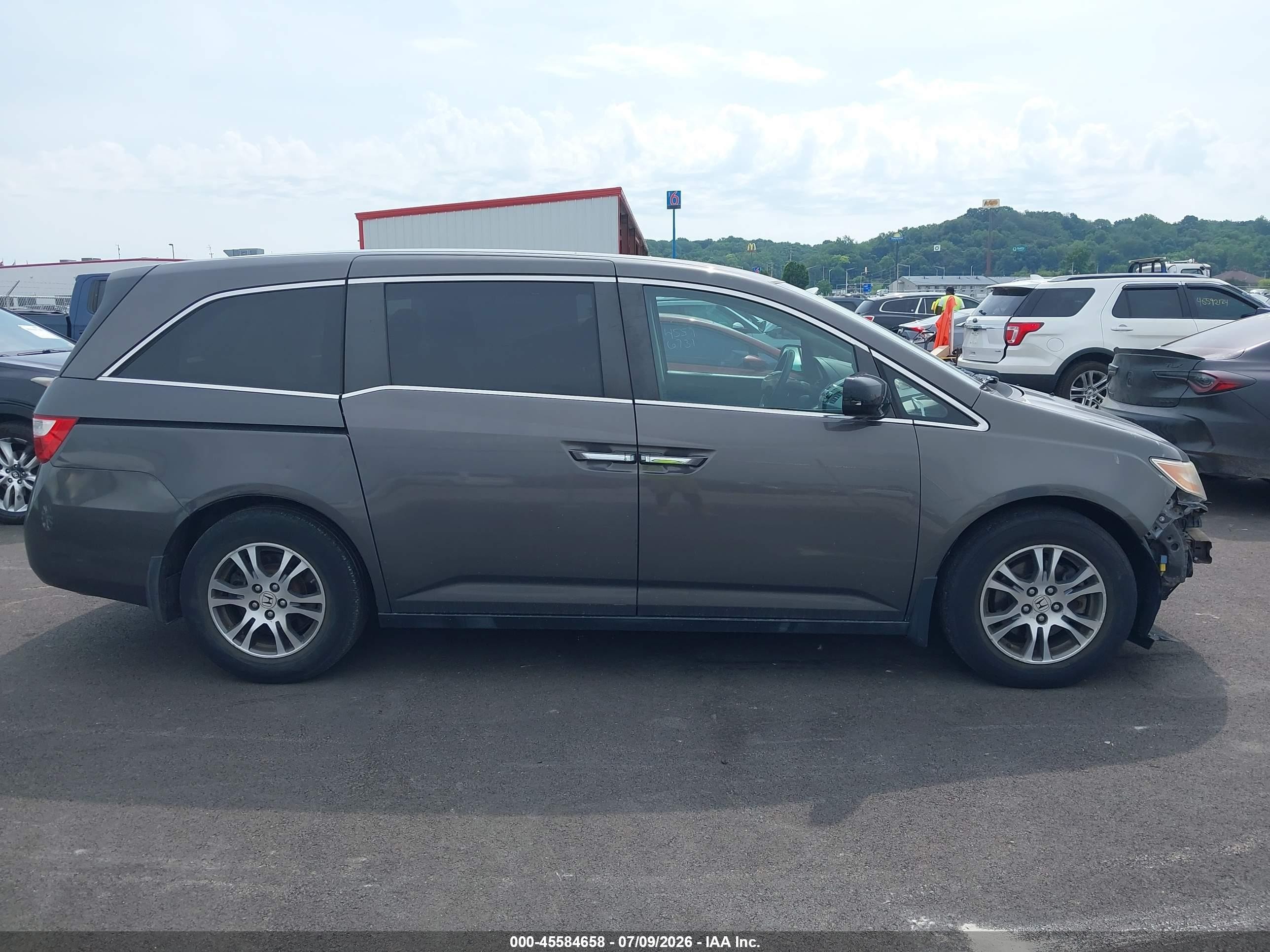 2013 Honda Odyssey Ex Серый vin: 5FNRL5H46DB070774
