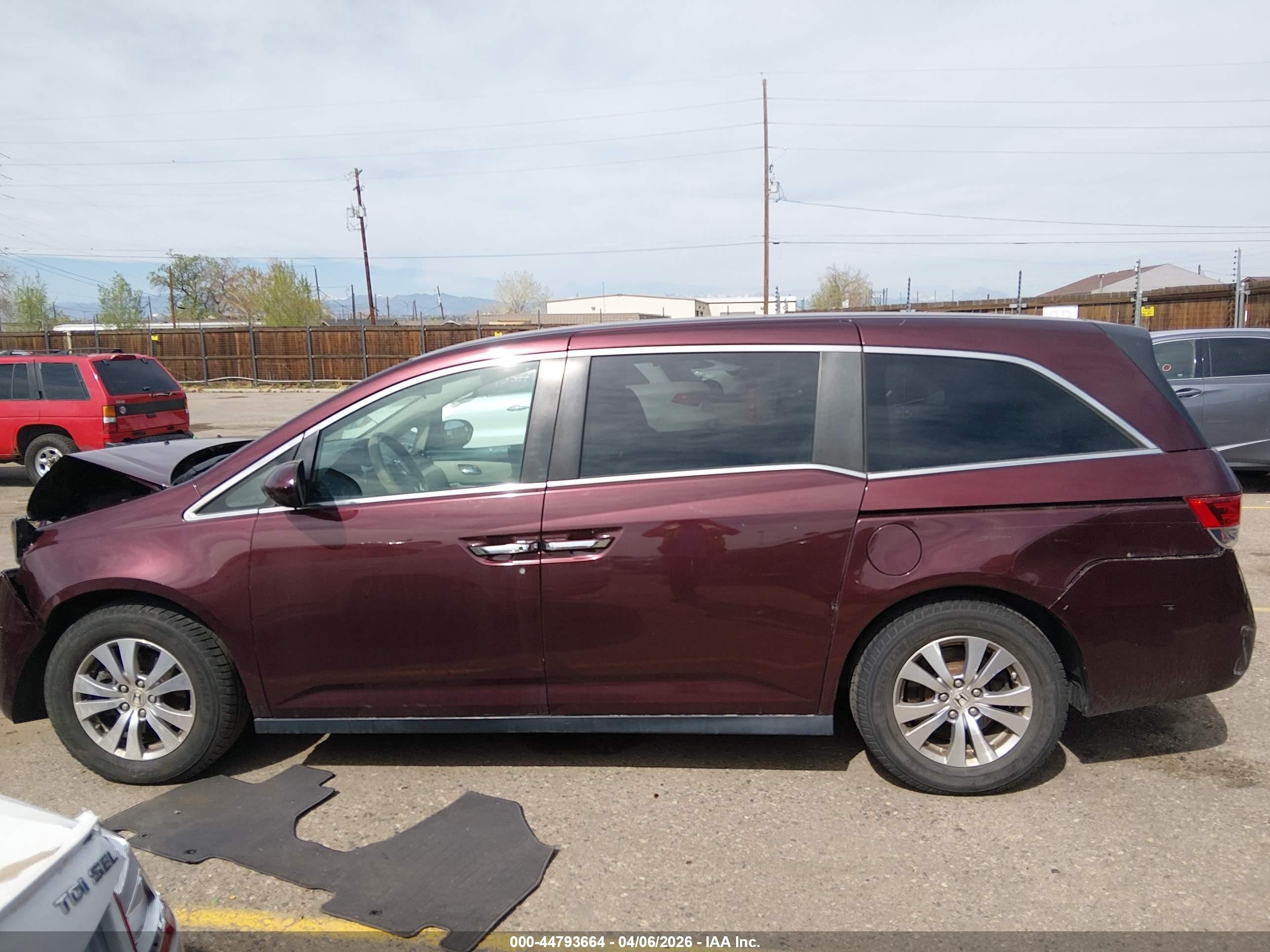 2014 Honda Odyssey Ex Burgundy vin: 5FNRL5H46EB050901