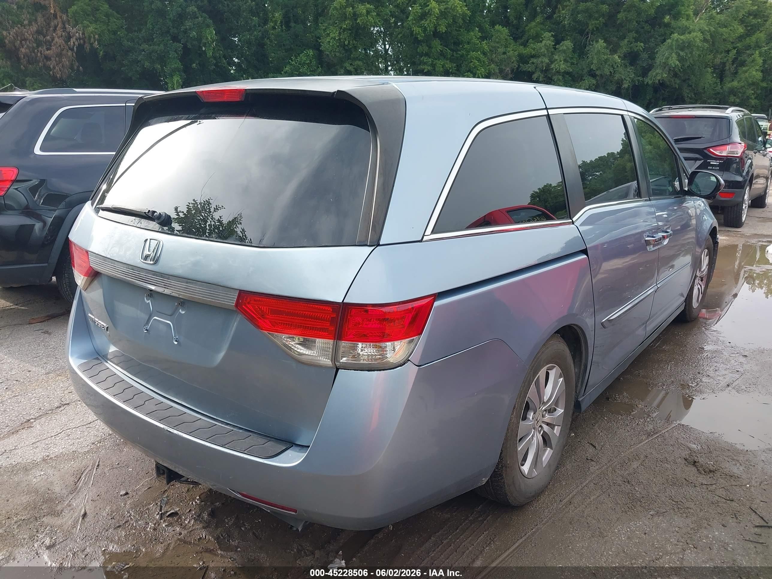 2014 Honda Odyssey Ex Blue vin: 5FNRL5H46EB057900