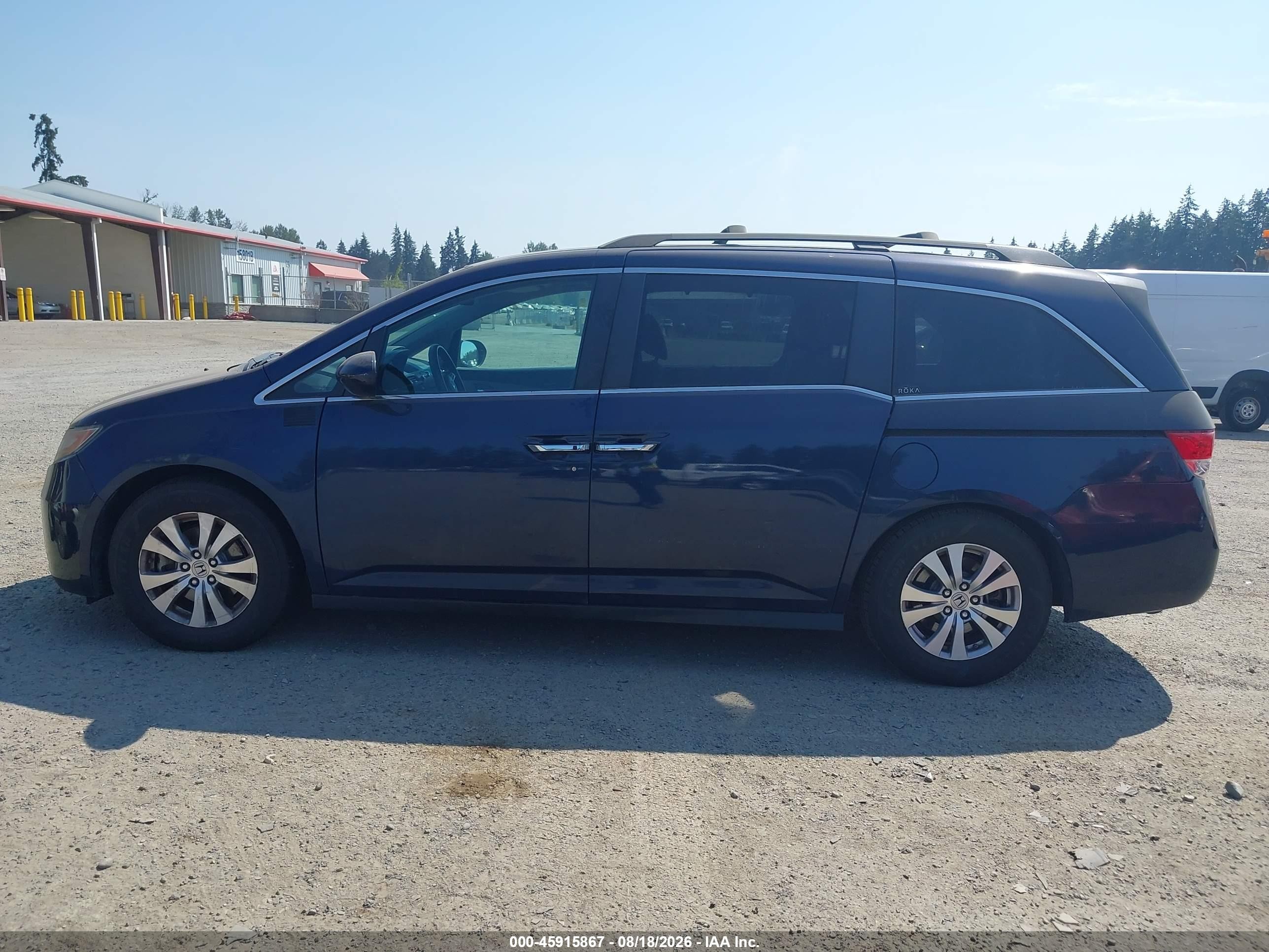 2014 Honda Odyssey Ex Blue vin: 5FNRL5H46EB109381