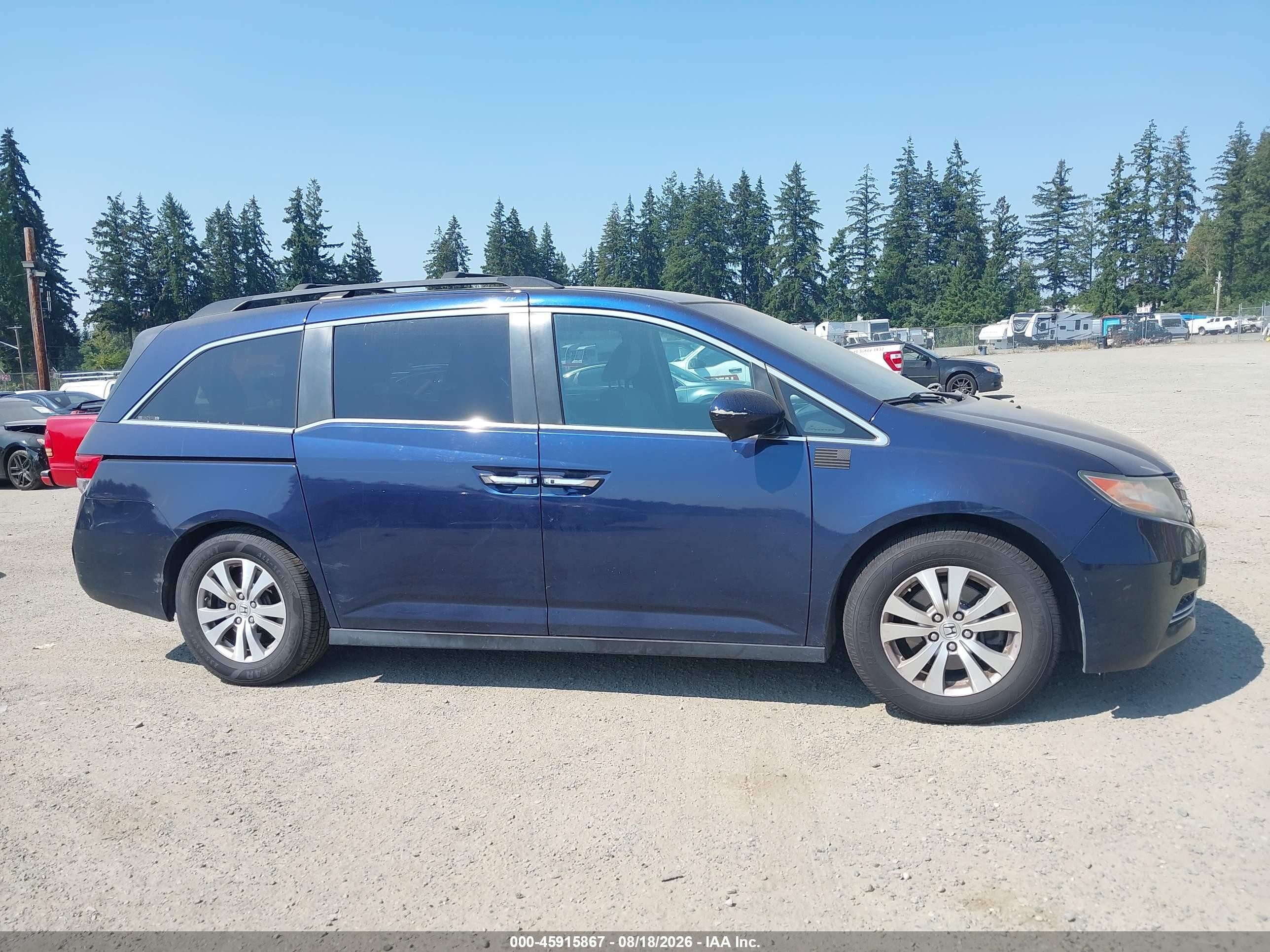 2014 Honda Odyssey Ex Blue vin: 5FNRL5H46EB109381