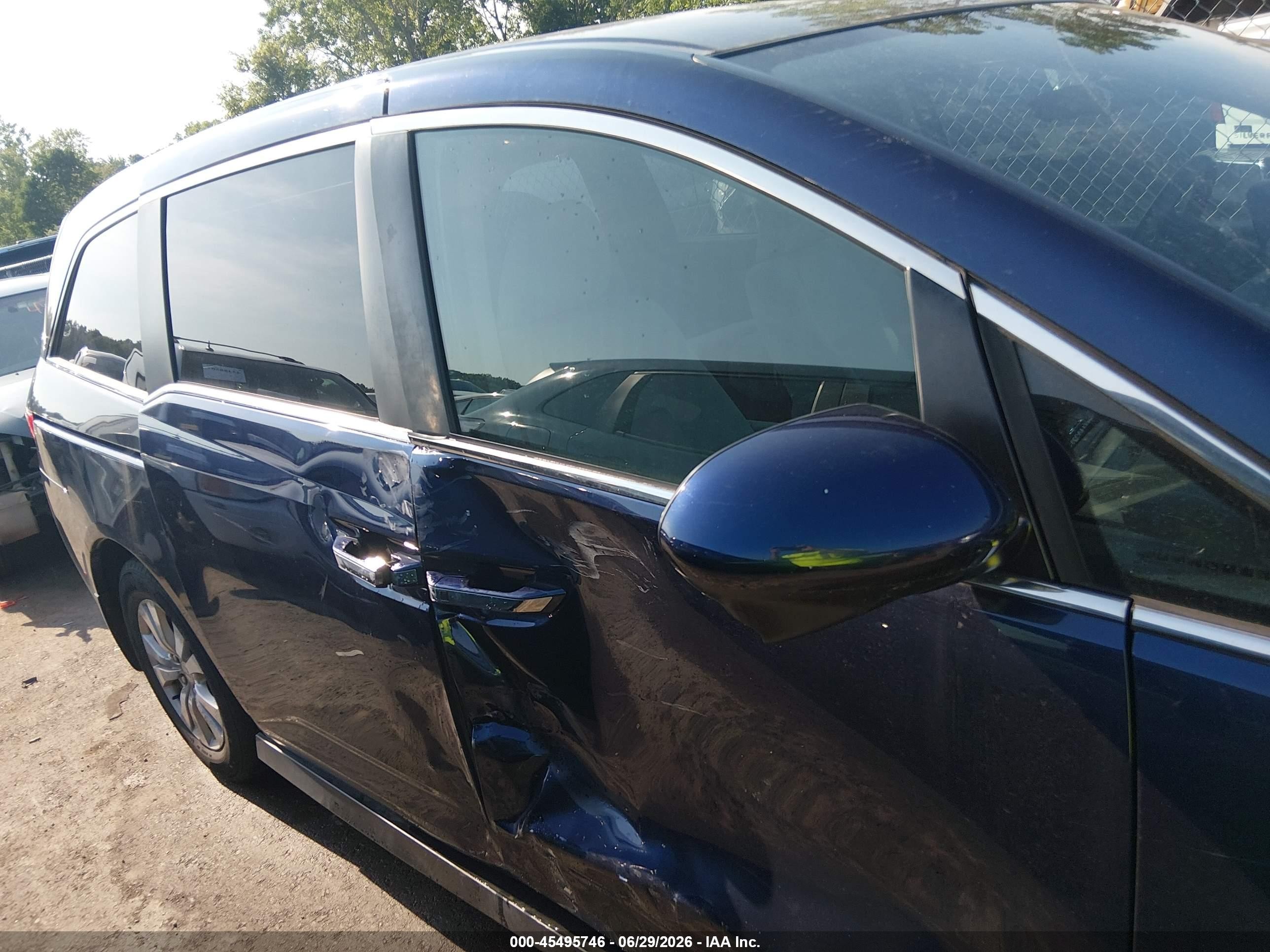 2015 Honda Odyssey Ex Blue vin: 5FNRL5H46FB080529