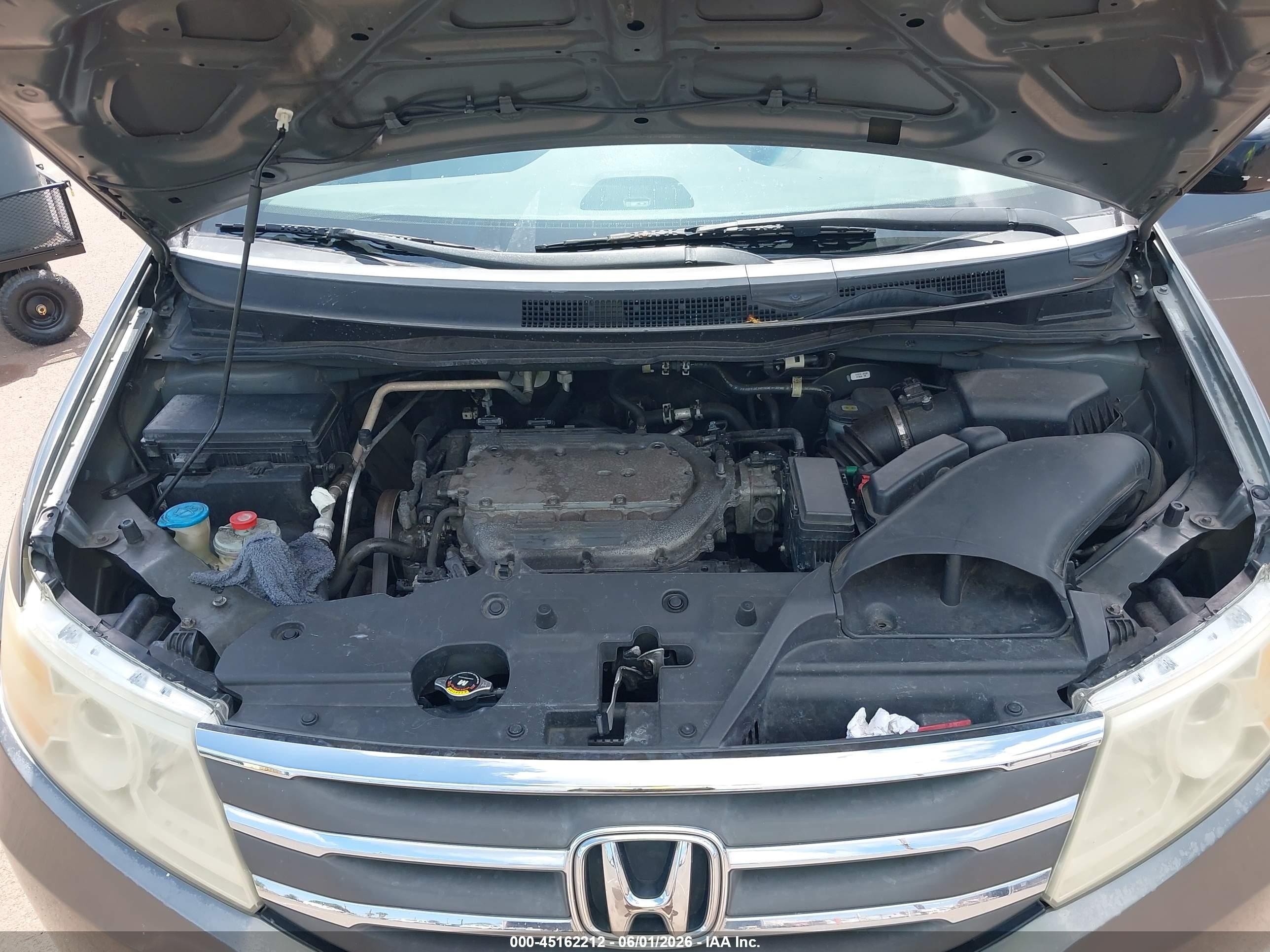 2011 Honda Odyssey Ex Gray vin: 5FNRL5H47BB094899