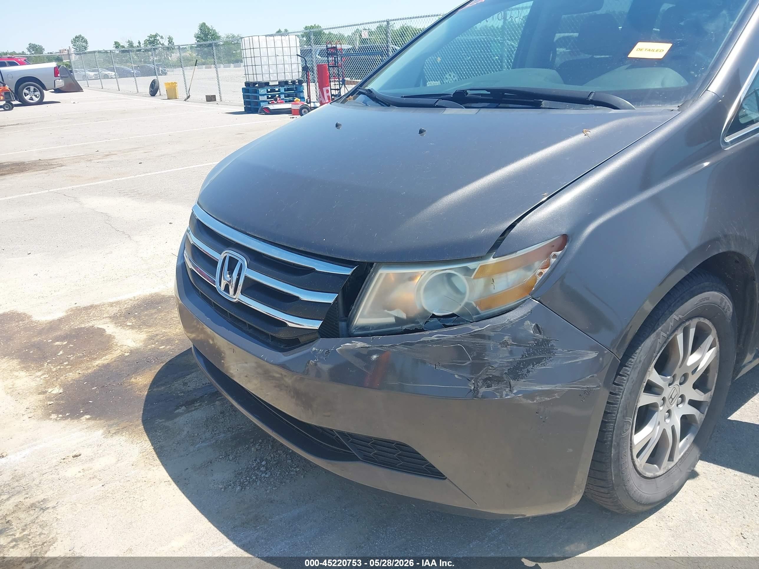 2011 Honda Odyssey Ex Gray vin: 5FNRL5H47BB097477