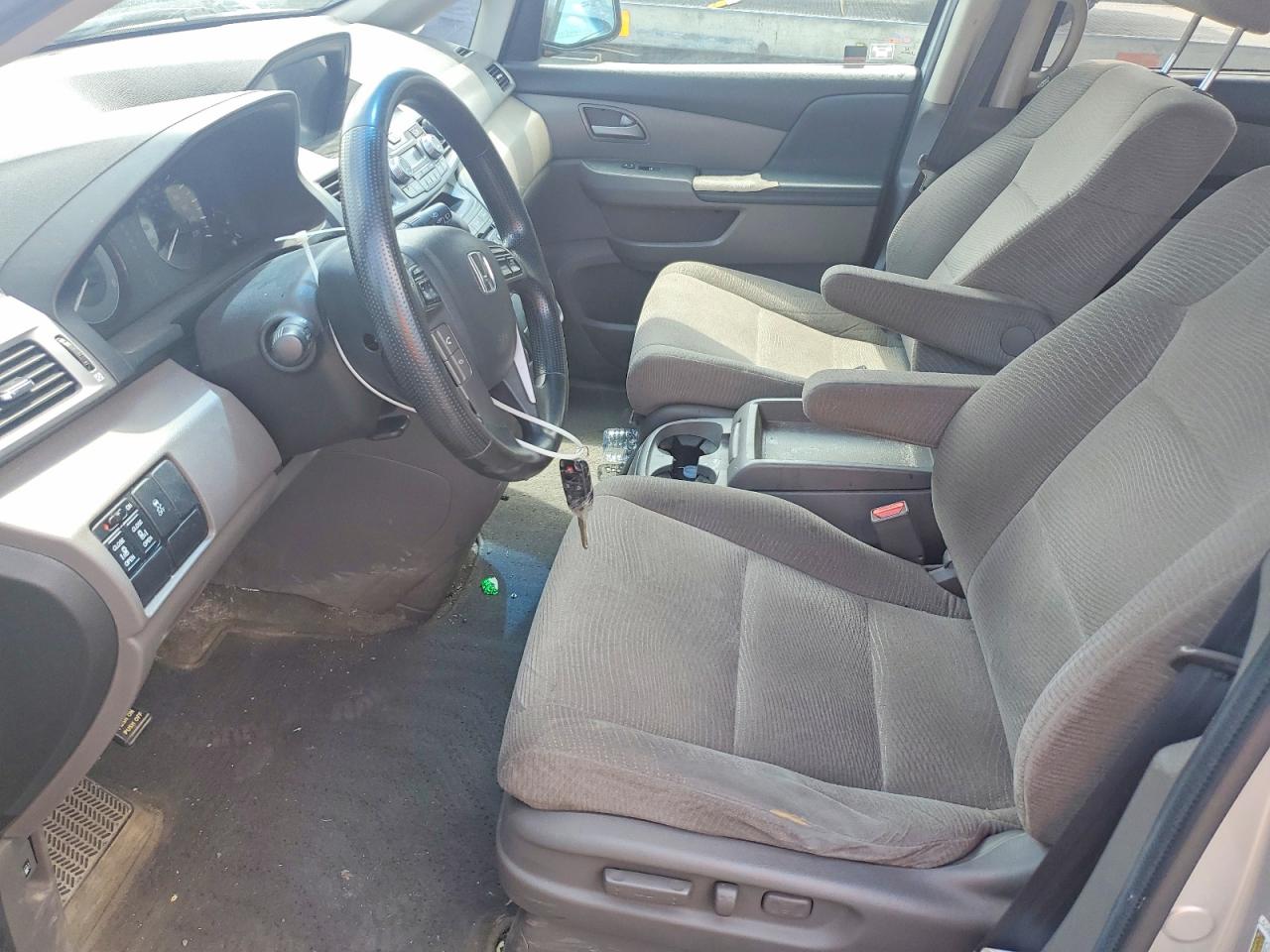 2011 Honda Odyssey Ex Silver vin: 5FNRL5H47BB507324