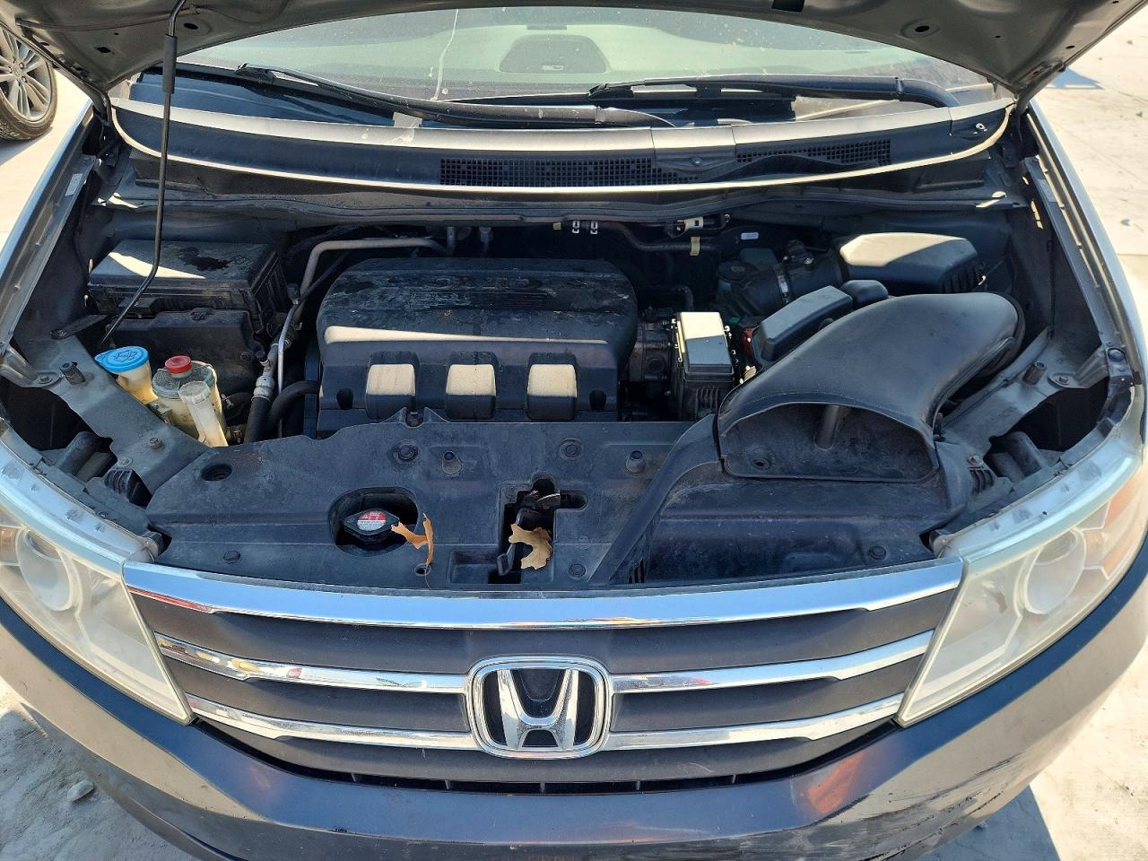 2012 Honda Odyssey Ex Charcoal vin: 5FNRL5H47CB022912