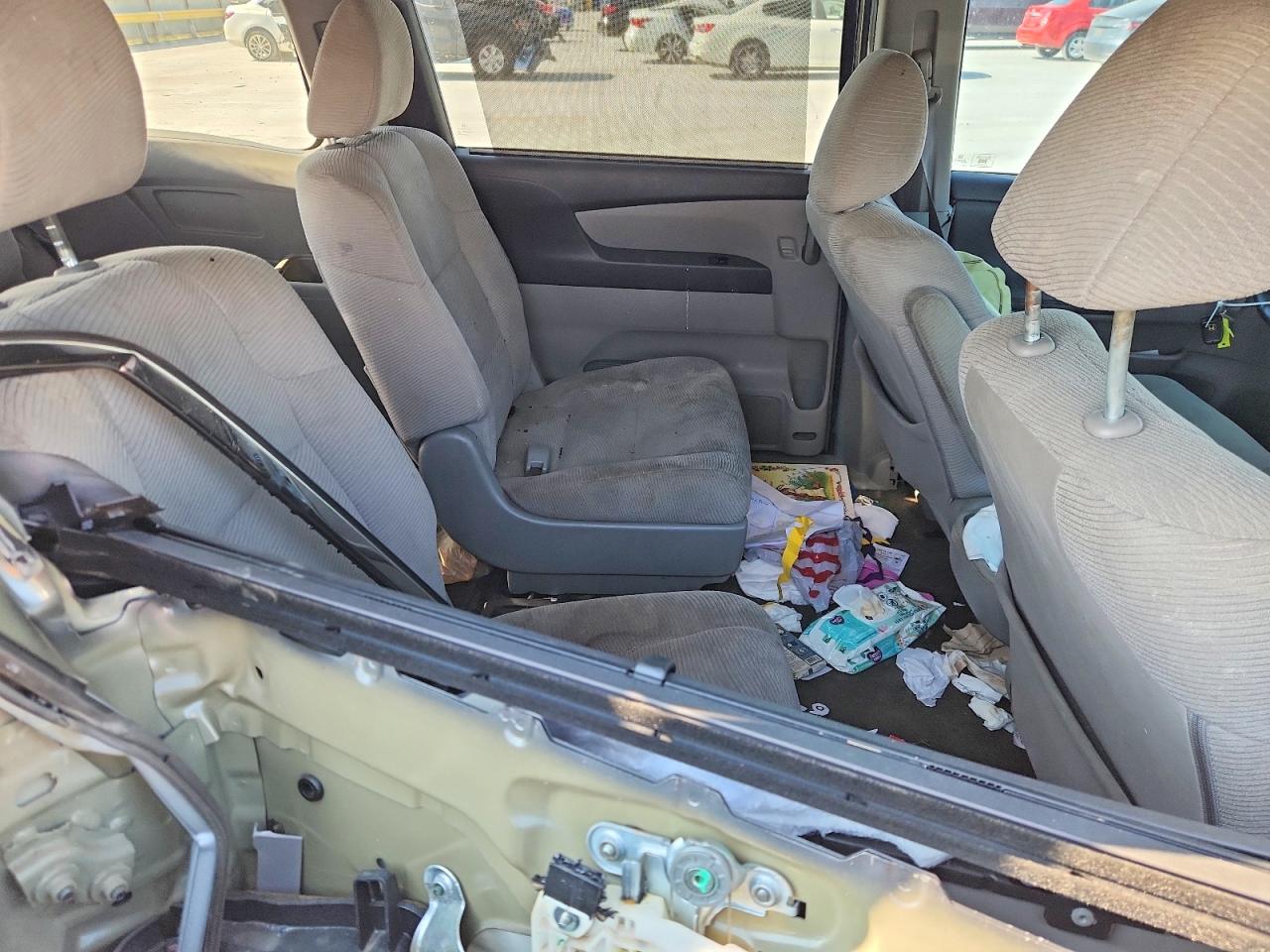 2012 Honda Odyssey Ex Charcoal vin: 5FNRL5H47CB022912